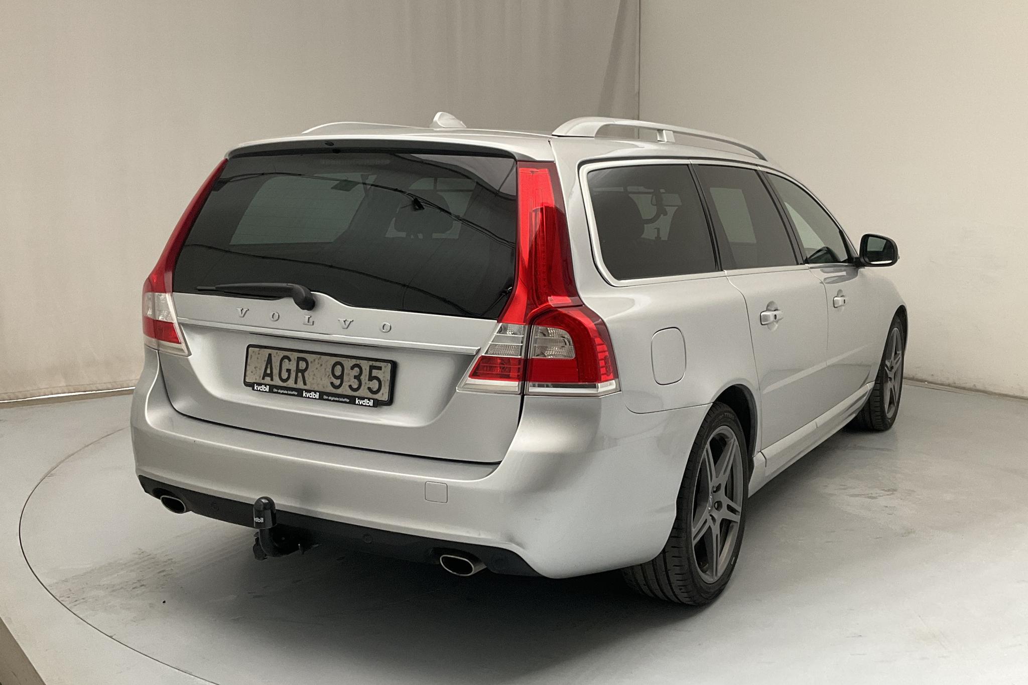 Volvo V70 II D4 AWD (163hk) - 190 420 km - Automatic - silver - 2014