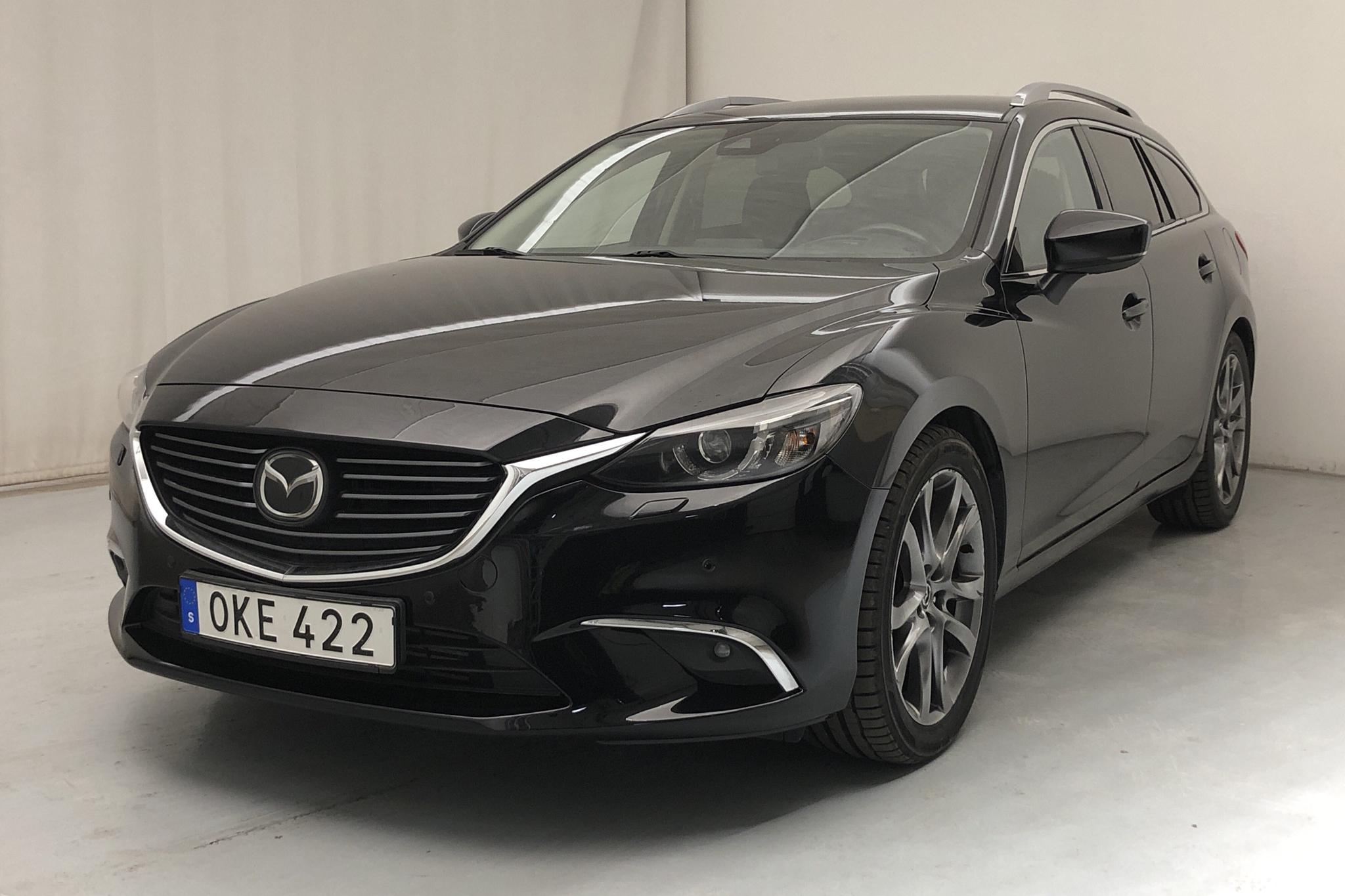 Mazda 6 2.2 DE Kombi (175hk) - 13 012 mil - Manuell - svart - 2017