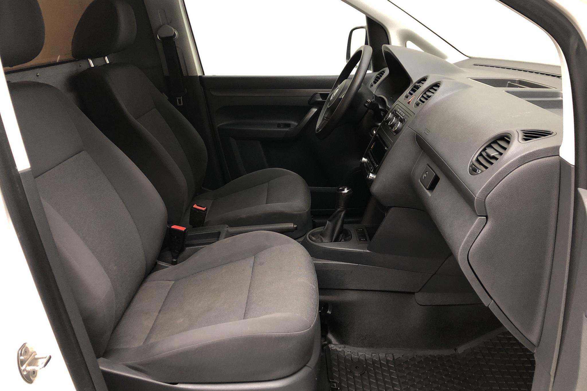 VW Caddy 1.6 TDI Skåp (75hk) - 14 897 mil - Manuell - vit - 2015