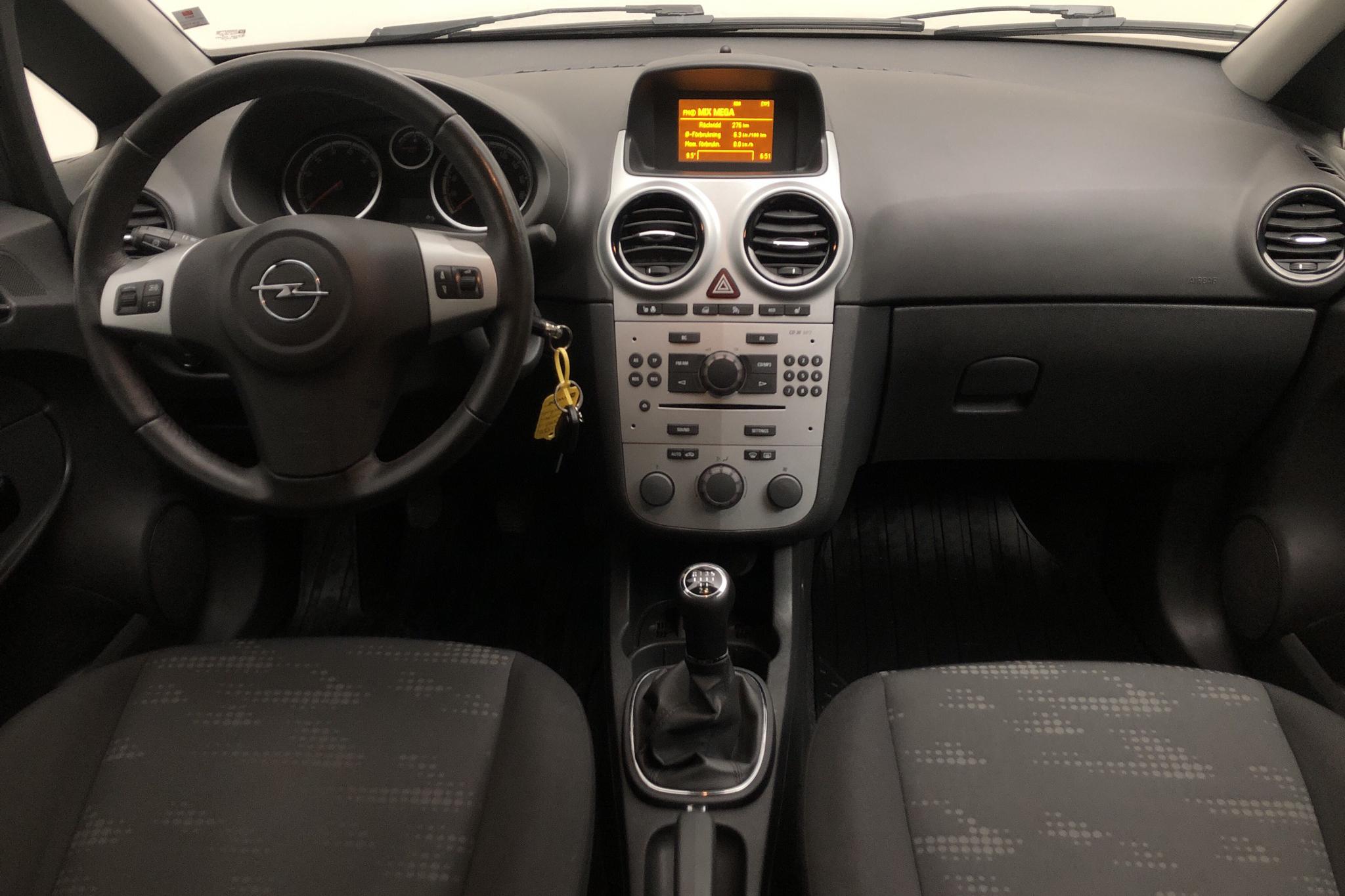 Opel Corsa 1.2 Twinport 5dr (85hk) - 9 969 mil - Manuell - grå - 2012