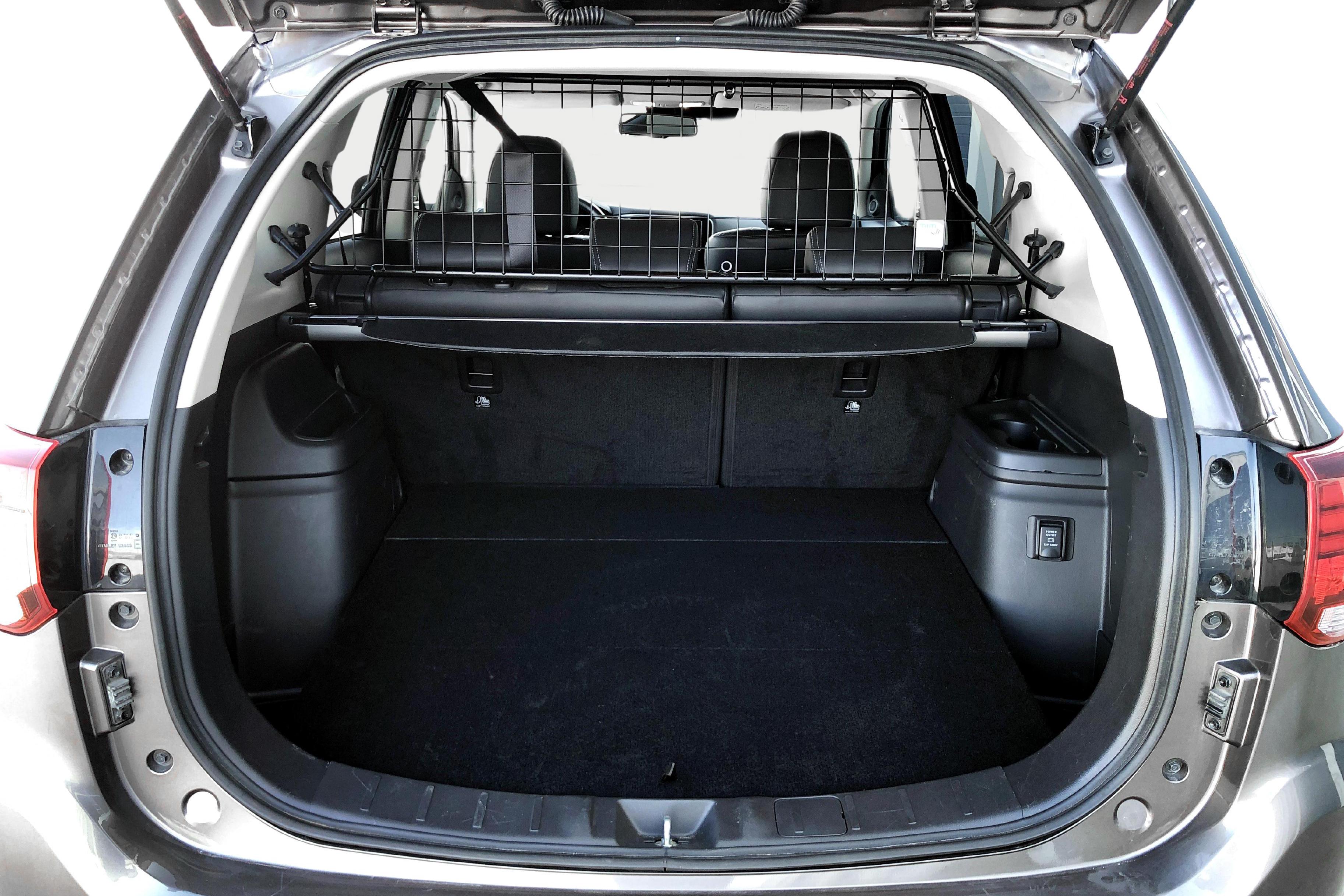Mitsubishi Outlander 2.4 Plug-in Hybrid 4WD (136hk) - 58 560 km - Automatic - brown - 2019