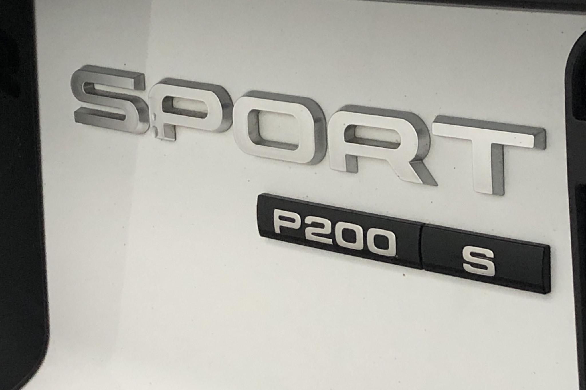 Land Rover Discovery Sport P200 AWD (200hk) - 2 928 mil - Automat - vit - 2020