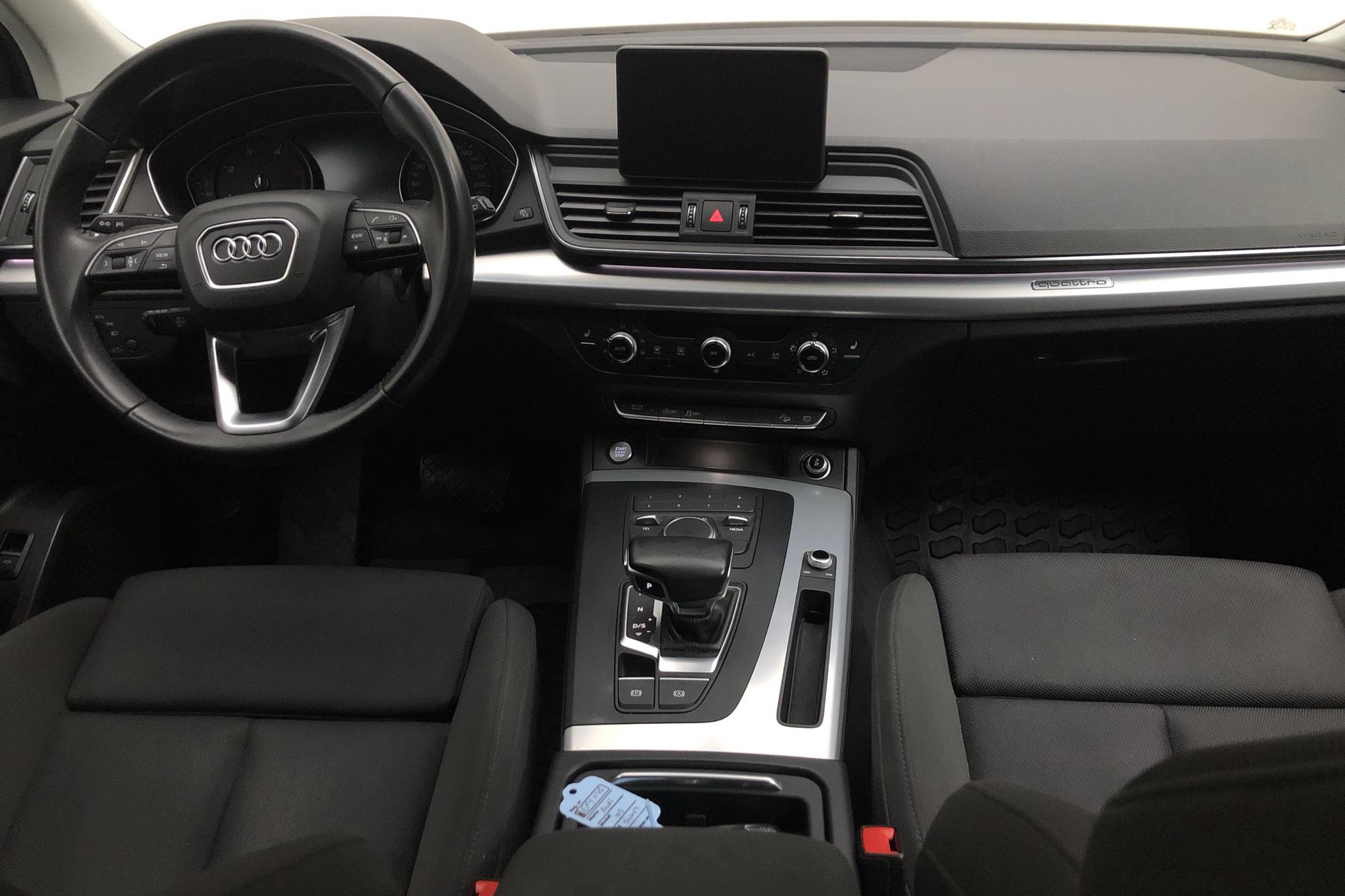 Audi Q5 2.0 TDI quattro (190hk) - 7 683 mil - Automat - svart - 2018
