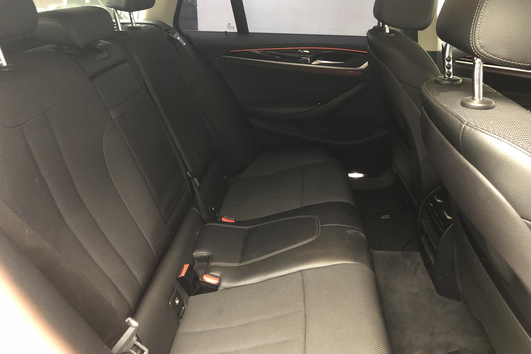 BMW 520d xDrive Touring, G31 (190hk) - 13 702 mil - Automat - svart - 2018