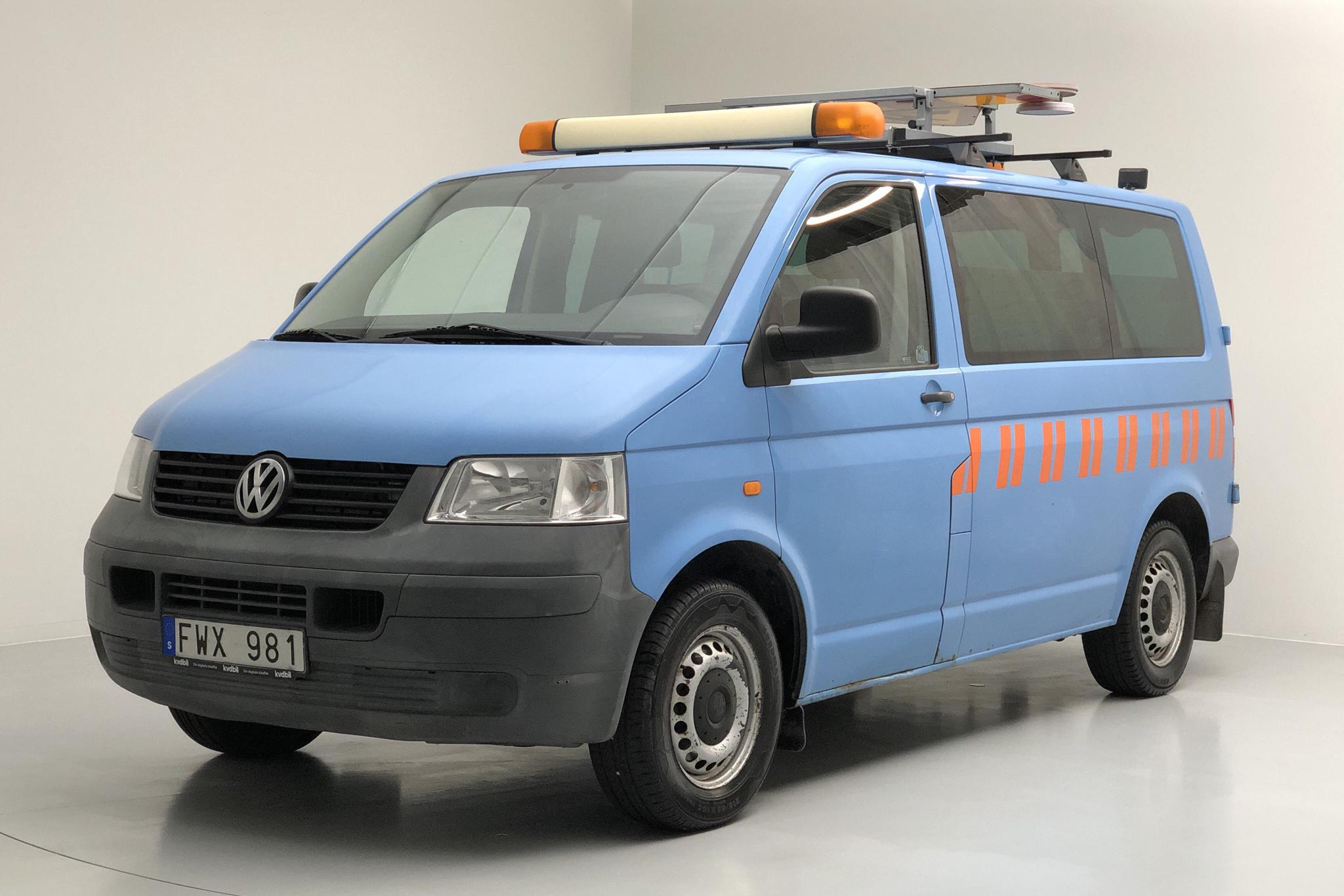 VW Transporter T5 2.5 TDI 4-motion (130hk) - 14 260 mil - Manuell - blå - 2007