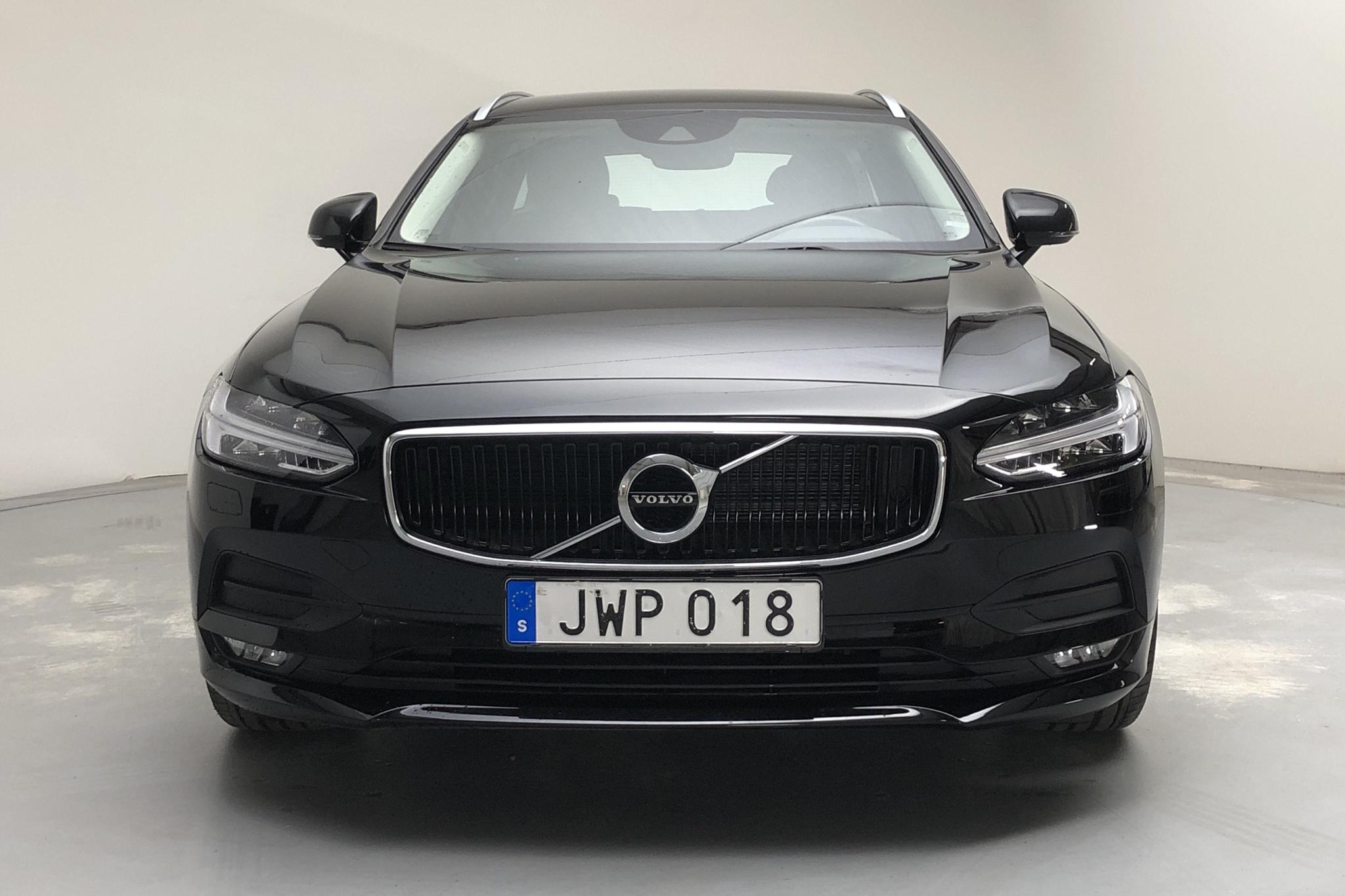 Volvo V90 D4 (190hk) - 5 751 mil - Automat - svart - 2018