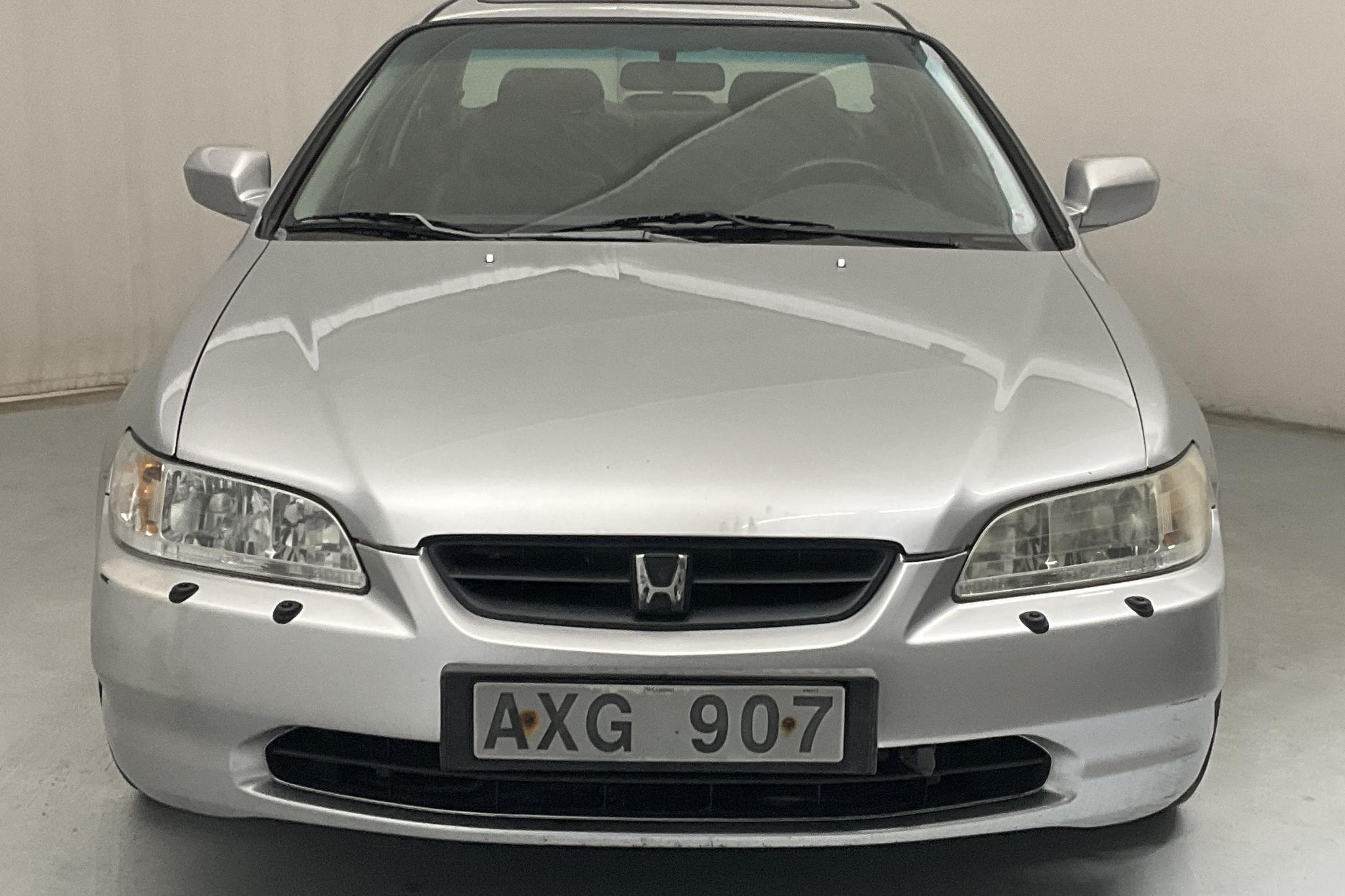 Honda Accord 3.0 V6 Coupé (200hk) - 12 342 mil - Automat - Light Grey - 1999
