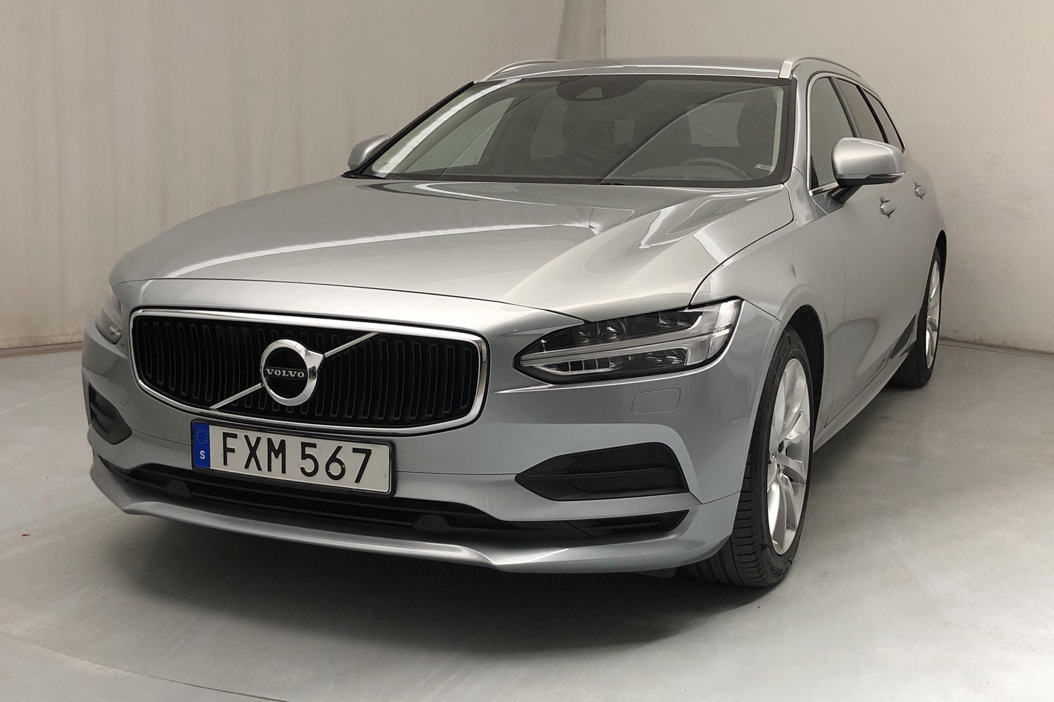 Volvo V90 D4 (190hk) - 6 604 mil - Automat - silver - 2019