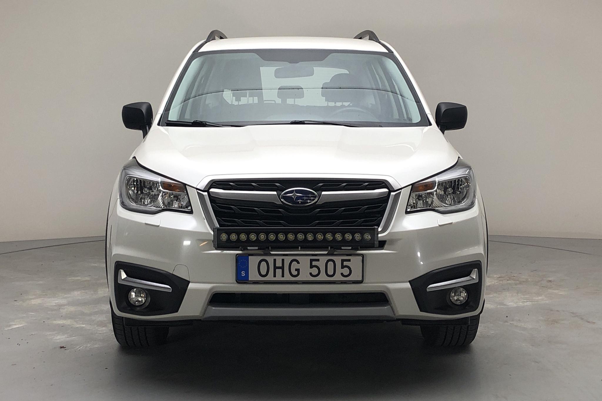 Subaru Forester 2.0D (147hk) - 105 590 km - Automatic - white - 2016