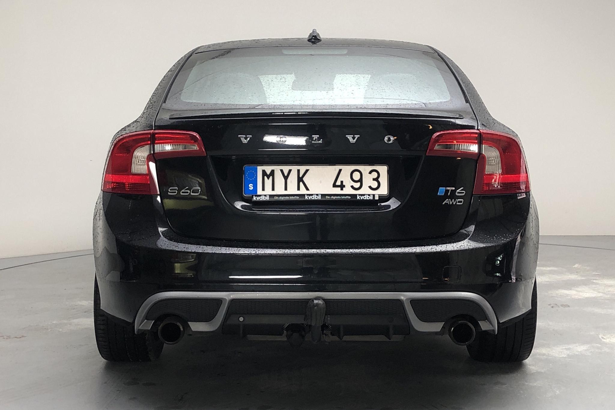 Volvo S60 T6 AWD Black R (329hk) - 18 144 mil - Automat - svart - 2013