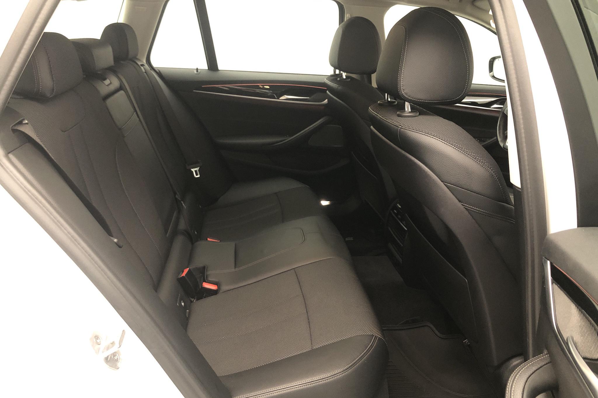BMW 520d xDrive Touring, G31 (190hk) - 10 271 mil - Automat - vit - 2019