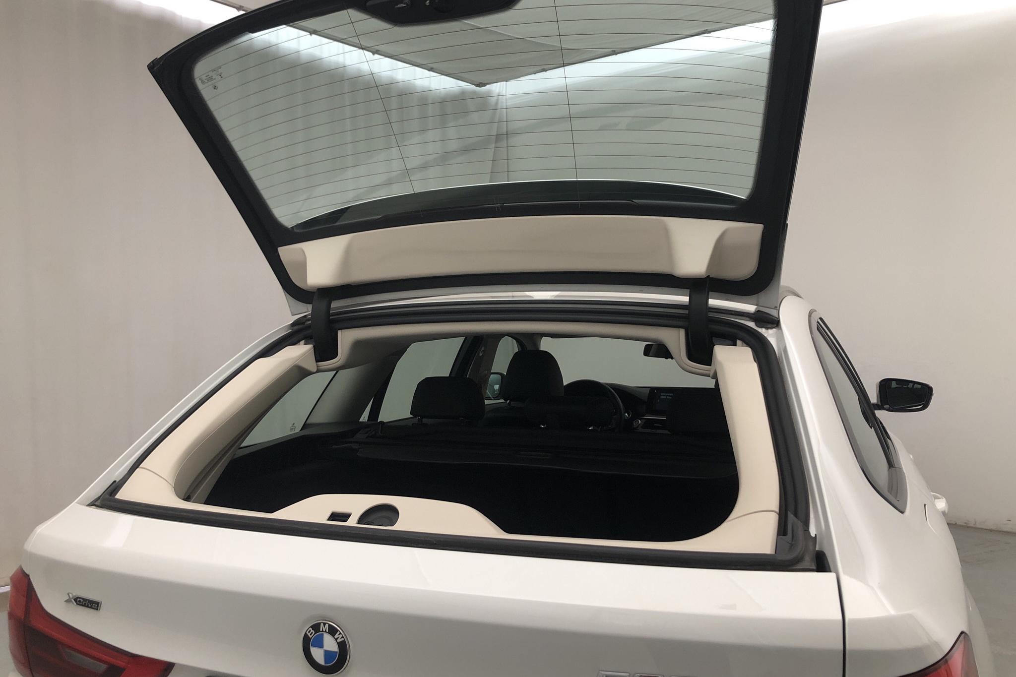 BMW 520d xDrive Touring, G31 (190hk) - 10 271 mil - Automat - vit - 2019