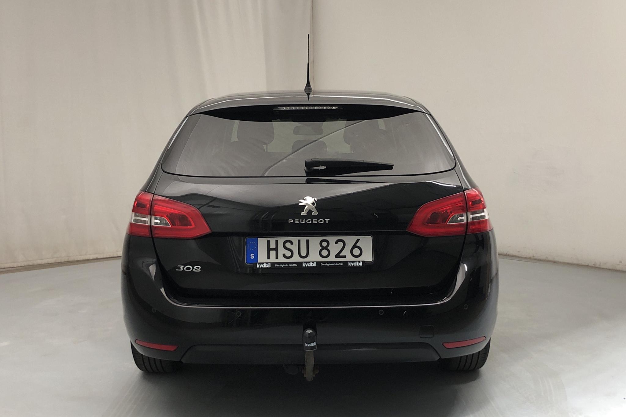 Peugeot 308 SW PureTech (110hk) - 12 459 mil - Manuell - svart - 2016