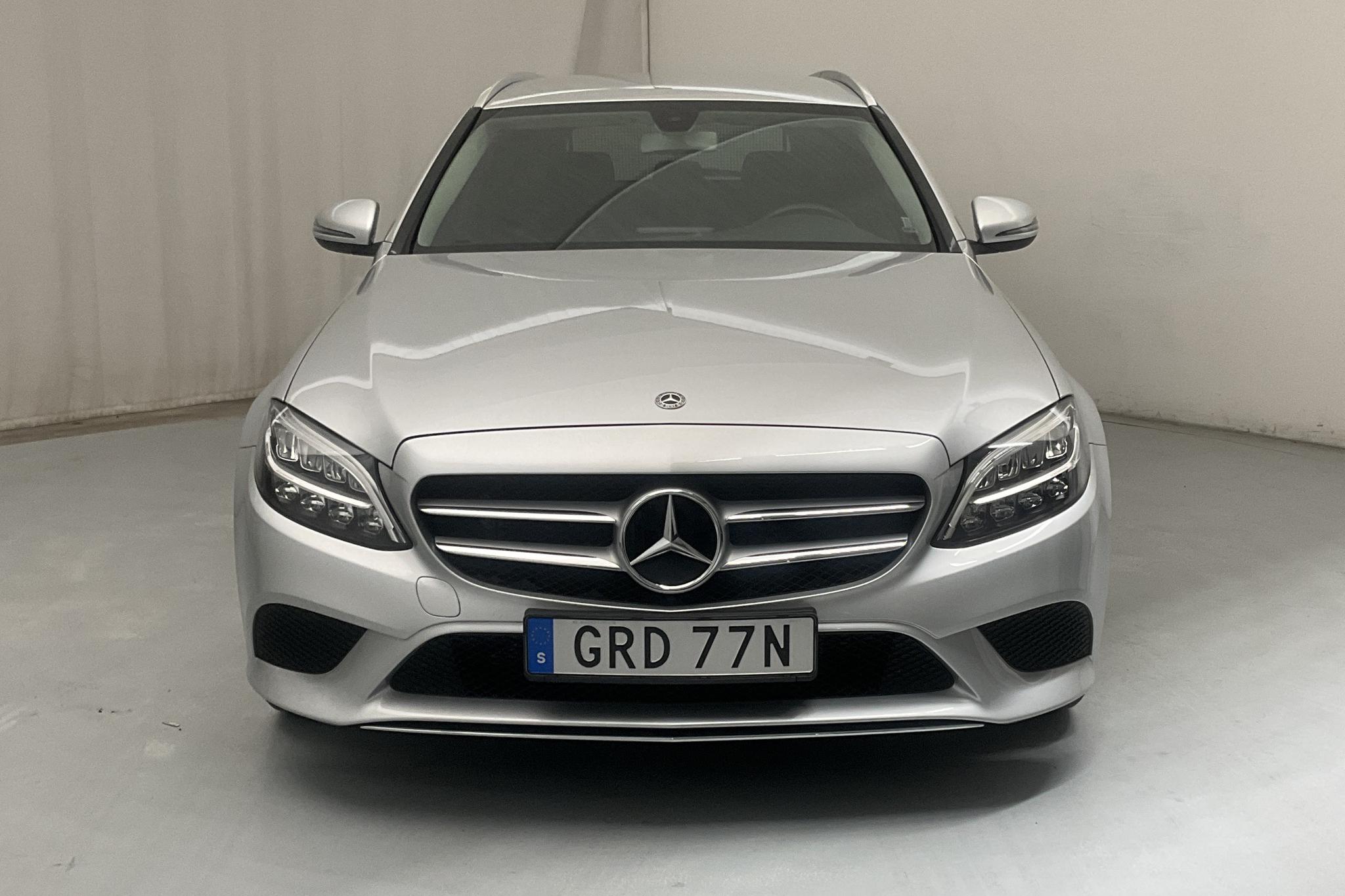 Mercedes C 200 Kombi S205 (184hk) - 29 870 km - Automatic - silver - 2019