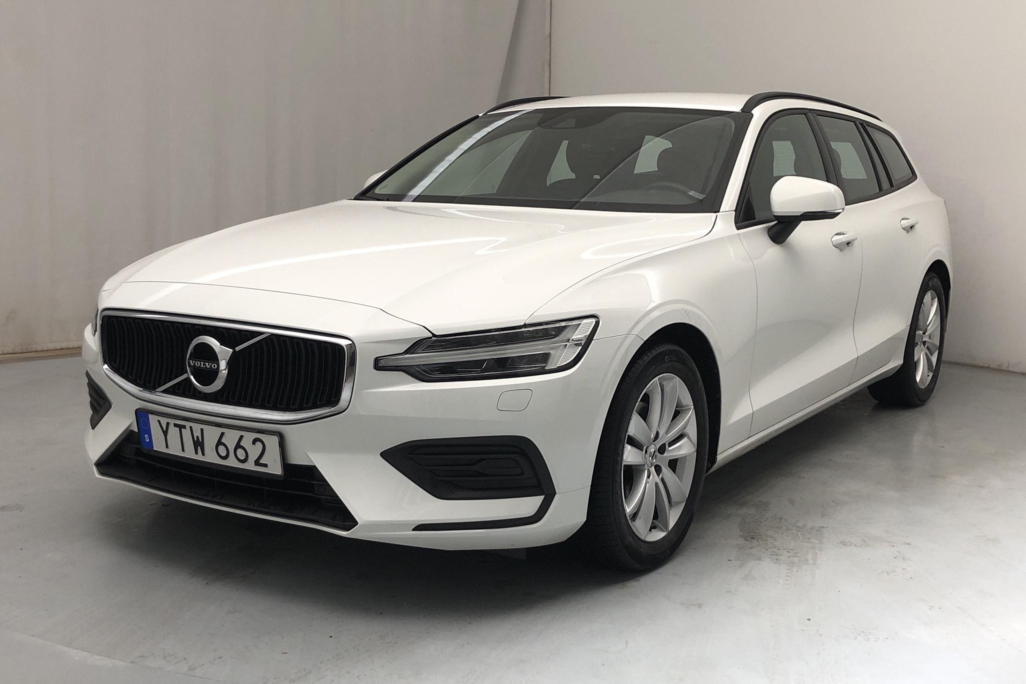 Volvo V60 D3 (150hk) - 34 860 km - Automatic - white - 2019
