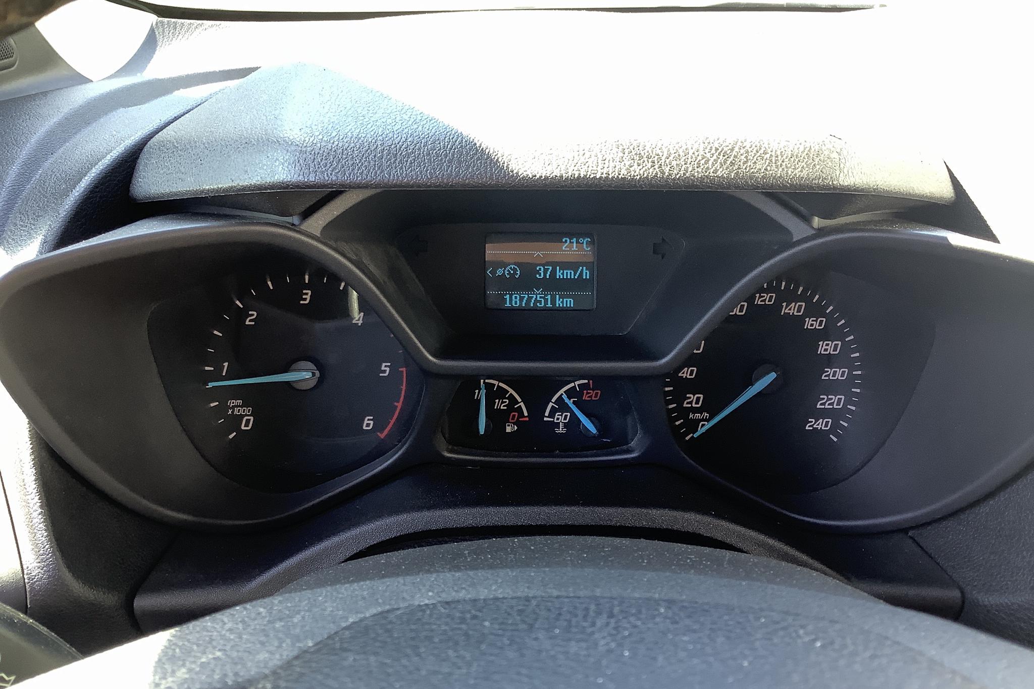 Ford Transit Connect 1.6 TDCi (95hk) - 187 740 km - Manual - white - 2015