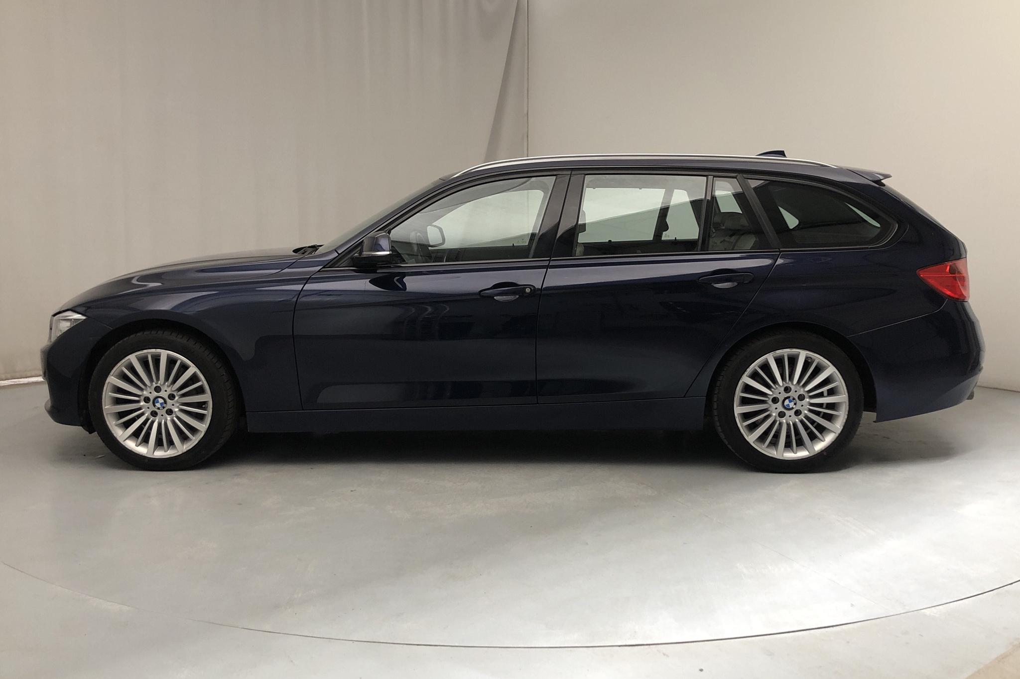 BMW 335d xDrive Touring, F31 (313hk) - 13 065 mil - Automat - blå - 2015