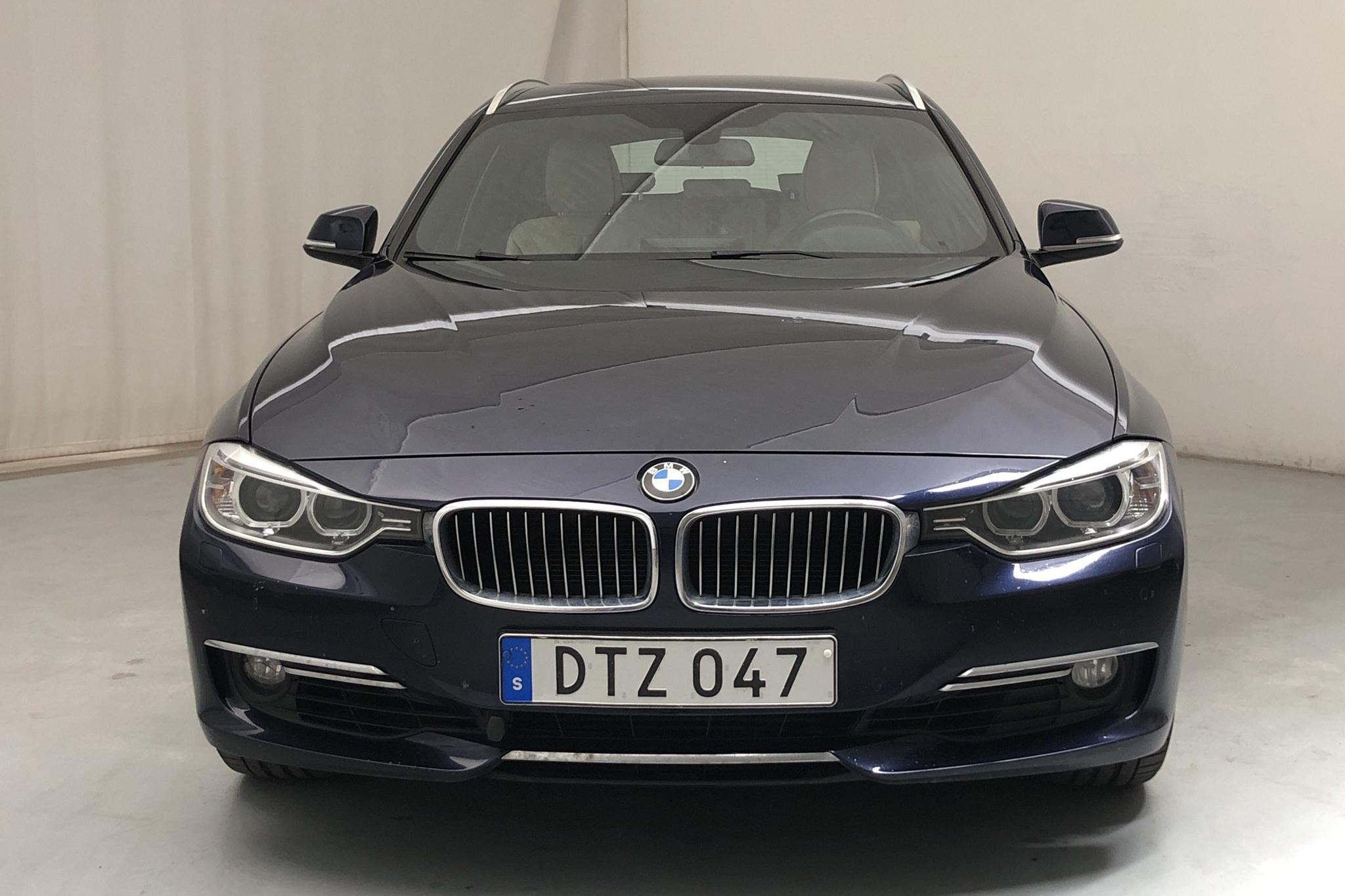 BMW 335d xDrive Touring, F31 (313hk) - 13 065 mil - Automat - blå - 2015