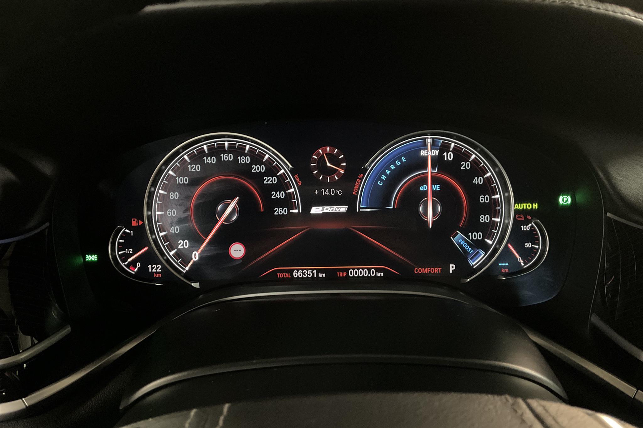 BMW 740Le iPerformance xDrive Sedan, G11 (326hk) - 6 635 mil - Automat - grå - 2019