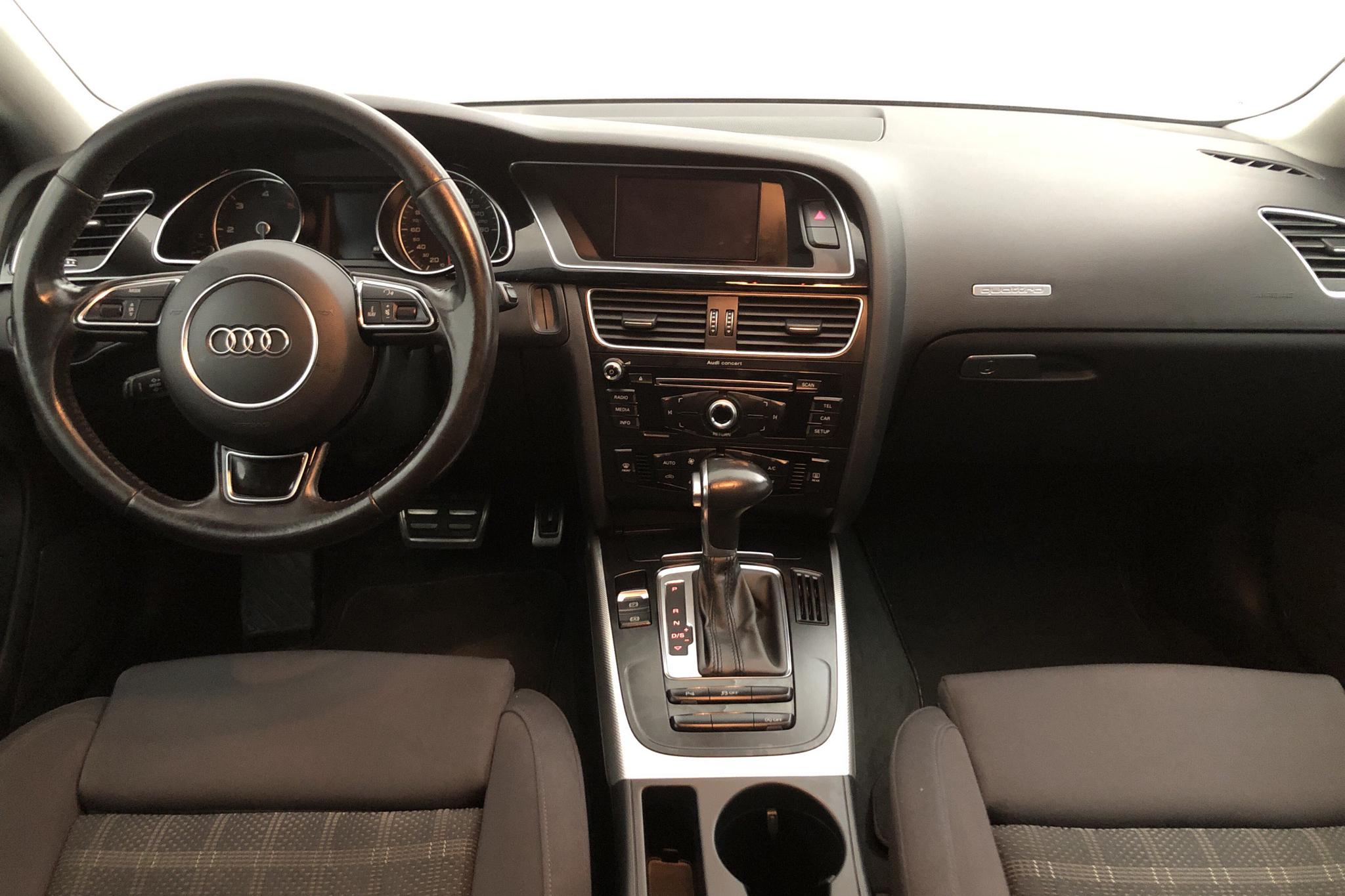 Audi A5 2.0 TDI Clean diesel Sportback quattro (190hk) - 114 550 km - Automatic - gray - 2015