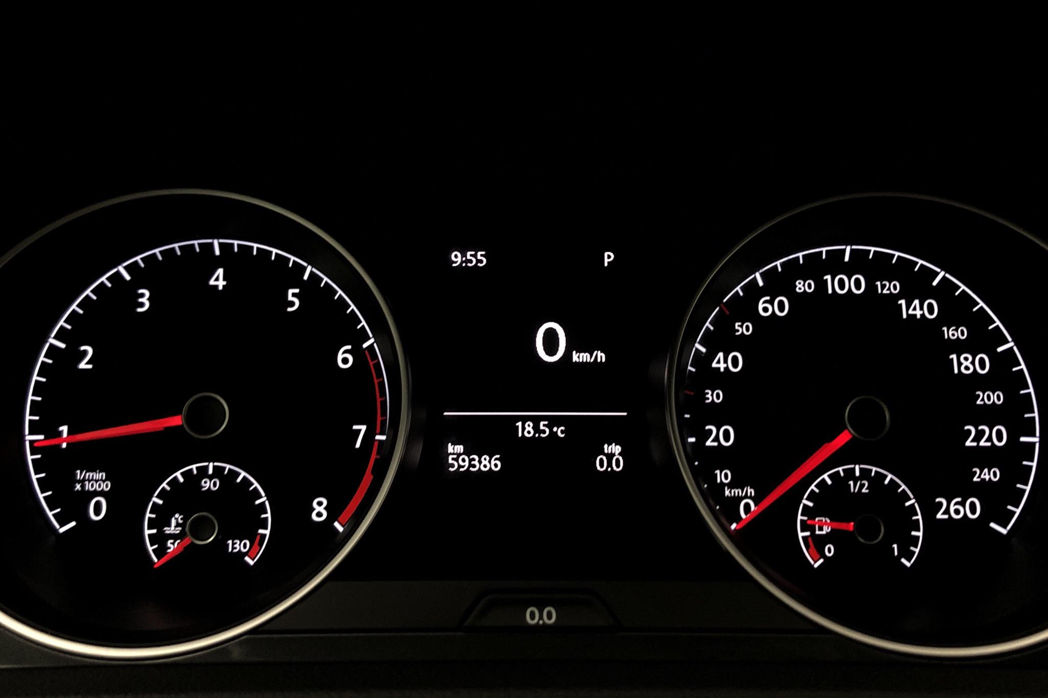 VW Golf VII 1.0 TSI Sportscombi (115hk) - 5 939 mil - Automat - Dark Red - 2019