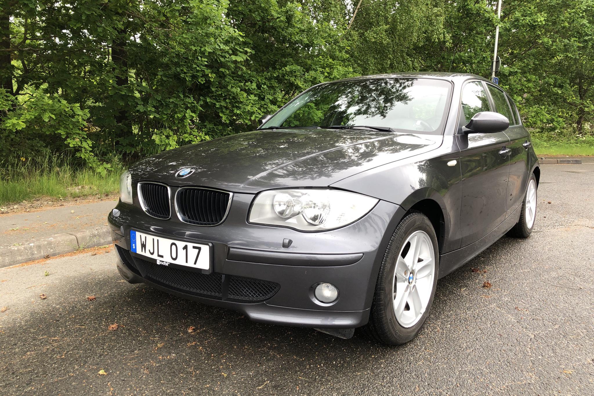 BMW 120i 5dr, E87 (150hk) - 174 310 km - Manual - gray - 2005