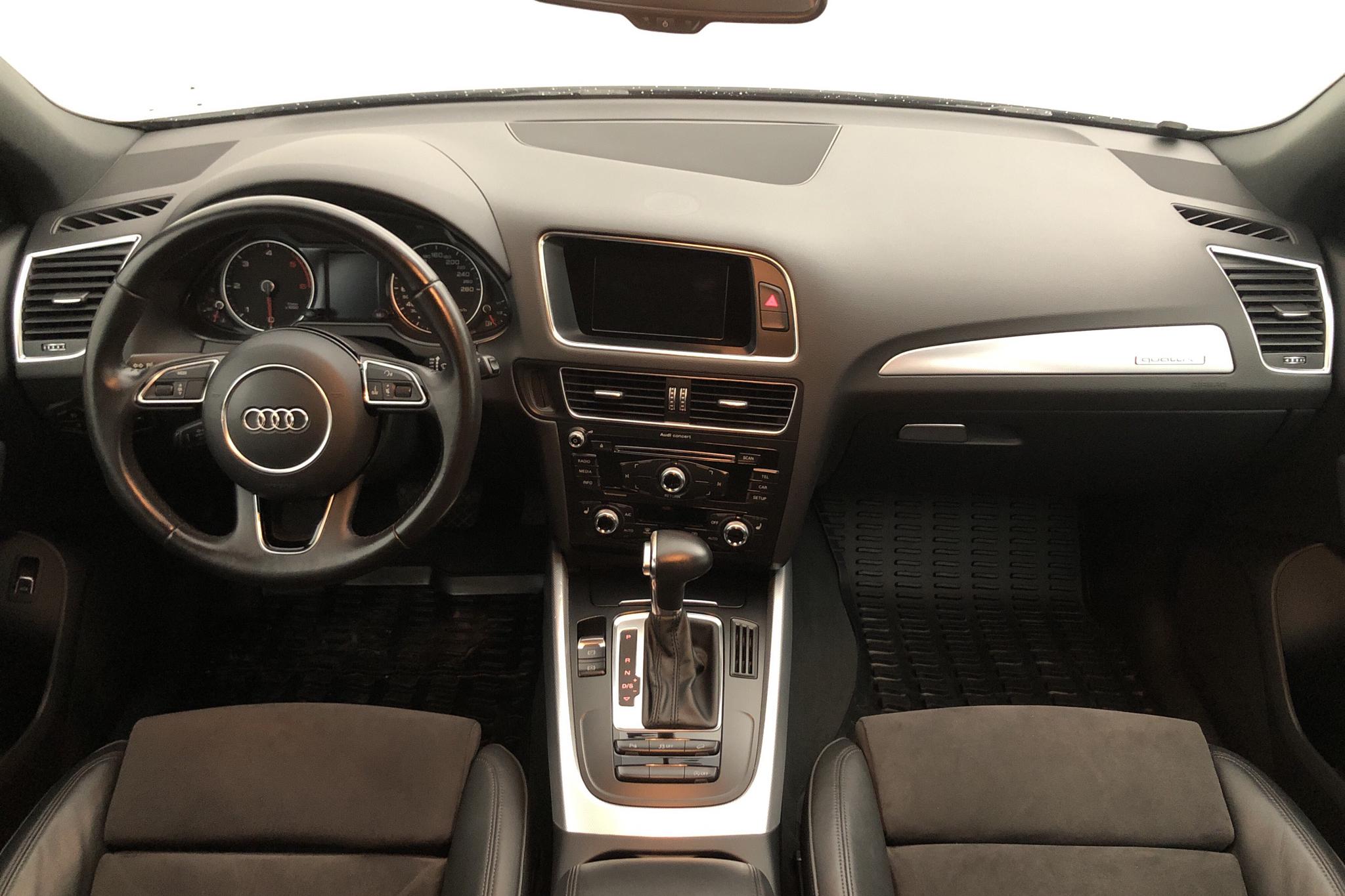 Audi Q5 2.0 TDI quattro (177hk) - 13 677 mil - Automat - vit - 2015