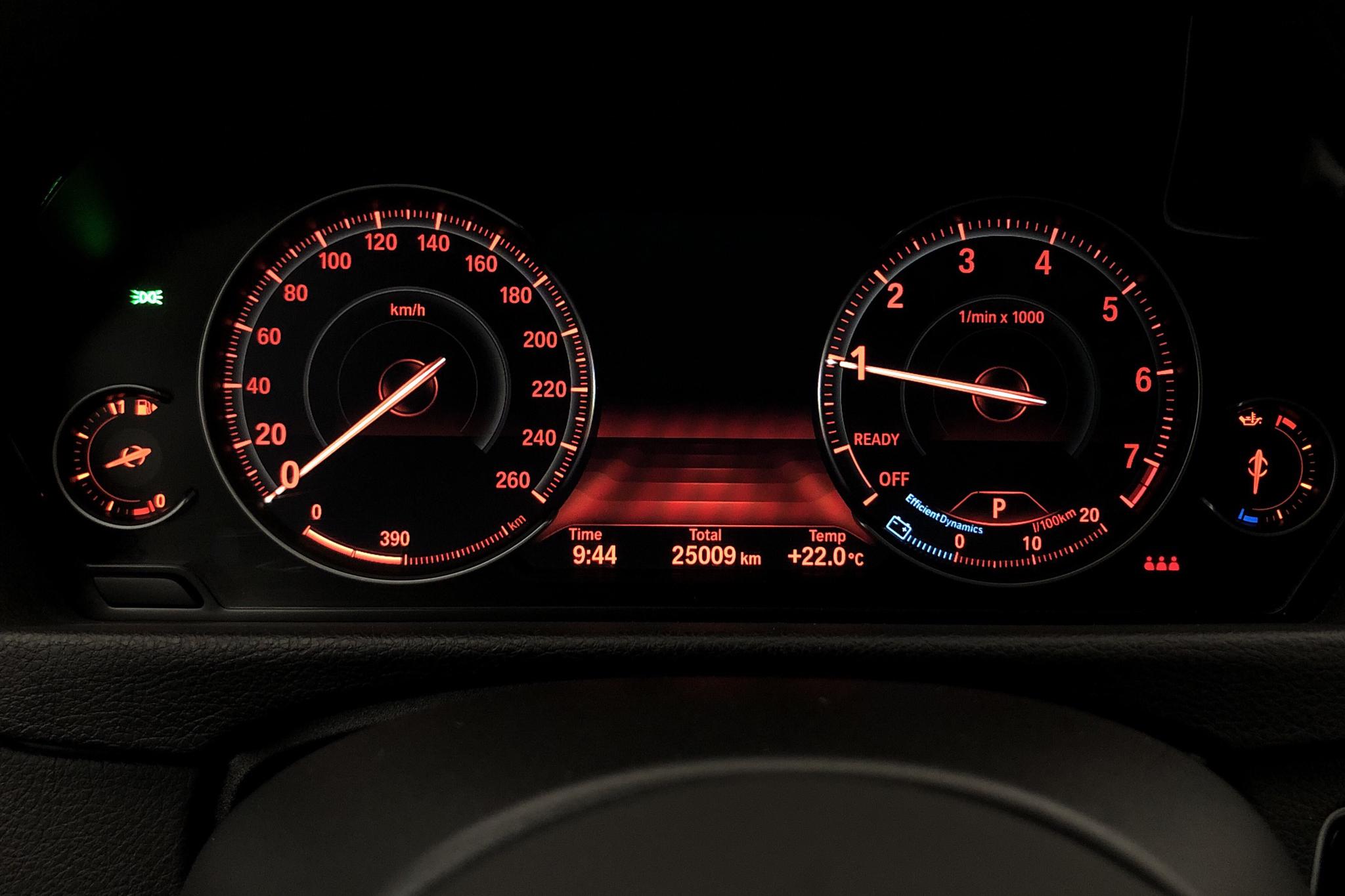 BMW 320i xDrive Touring, F31 (184hk) - 25 010 km - Automatic - black - 2019