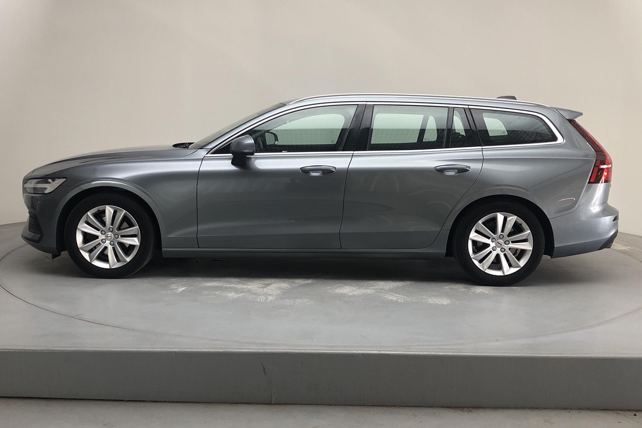 Volvo V60 D4 (190hk) - 10 894 mil - Automat - grå - 2019