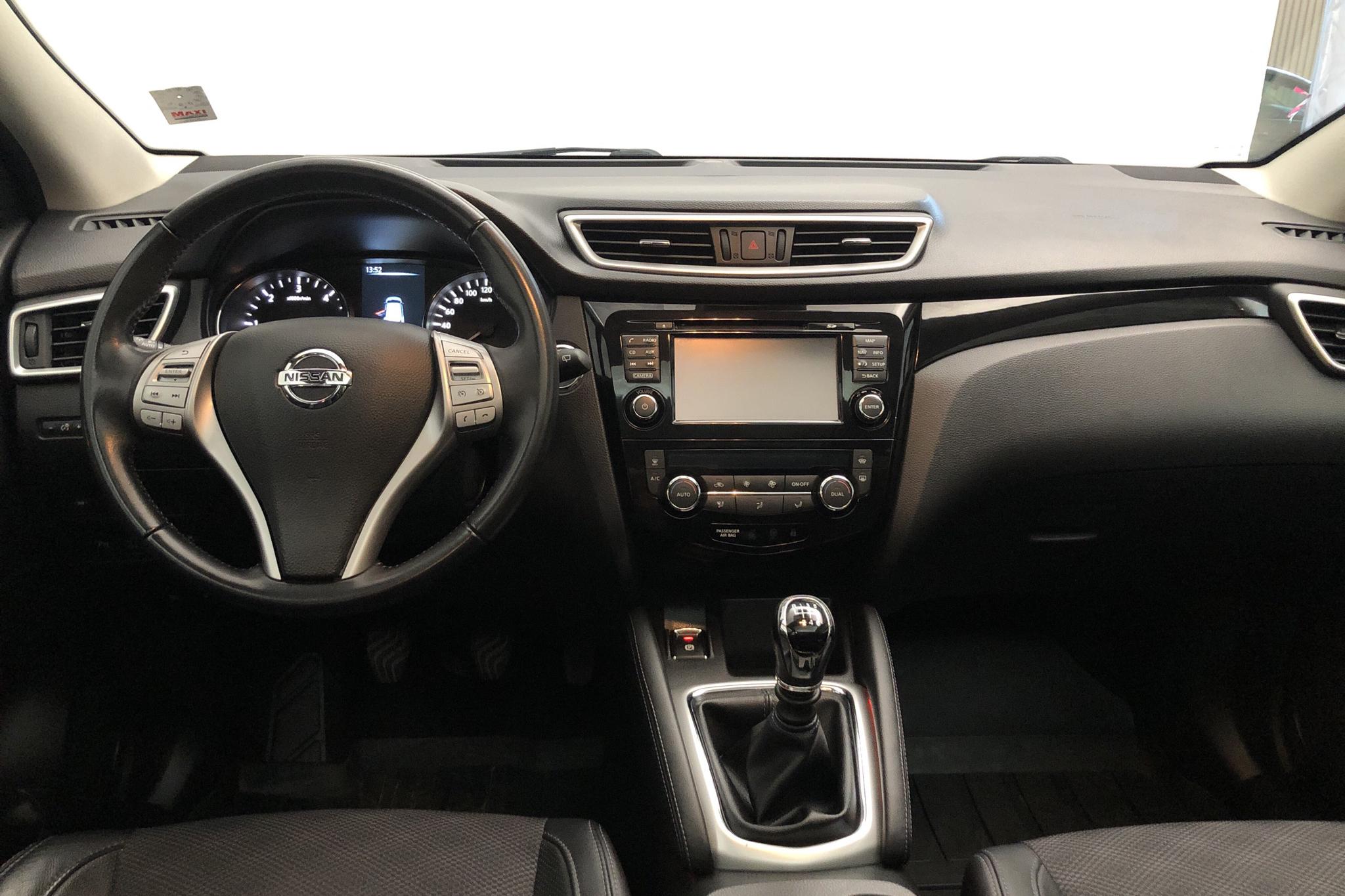 Nissan Qashqai 1.5 dCi (110hk) - 74 250 km - Manual - gray - 2016
