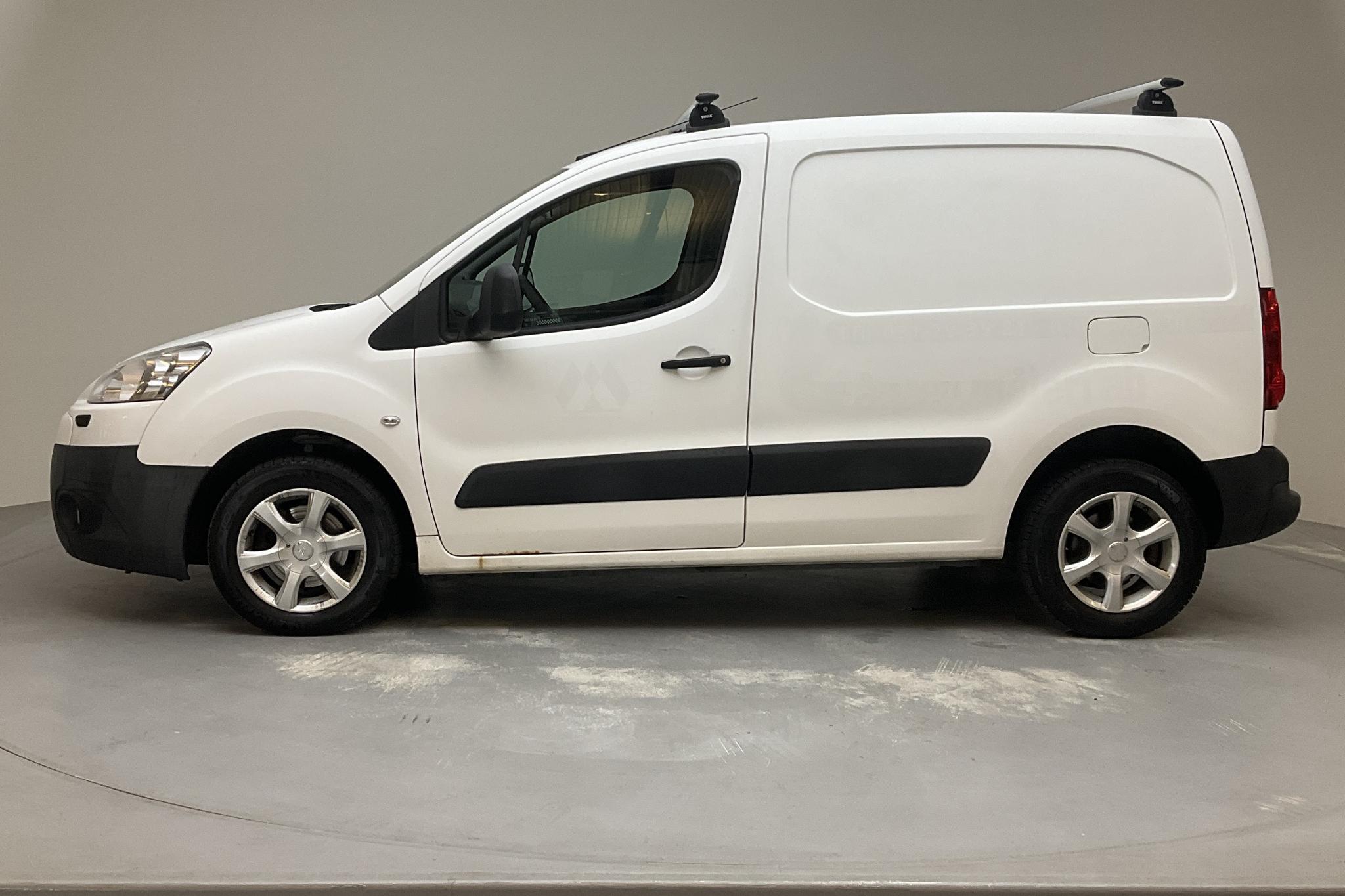 Peugeot Partner 1.6 HDI Skåp (90hk) - 128 420 km - Manual - white - 2011