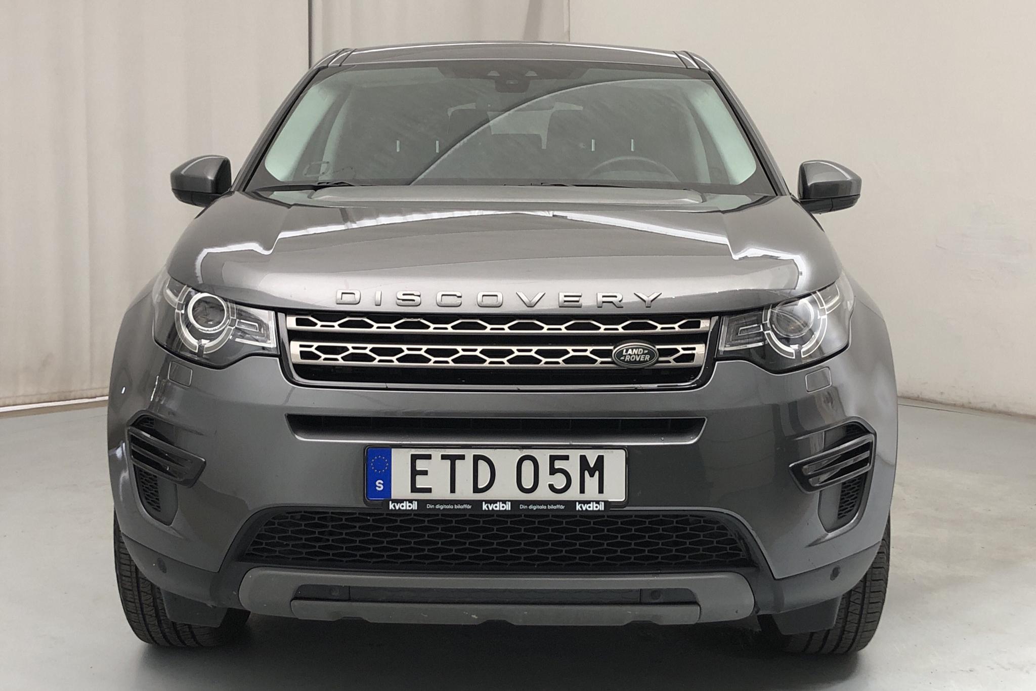 Land Rover Discovery Sport 2.0 TD4 AWD (150hk) - 3 945 mil - Automat - grå - 2019