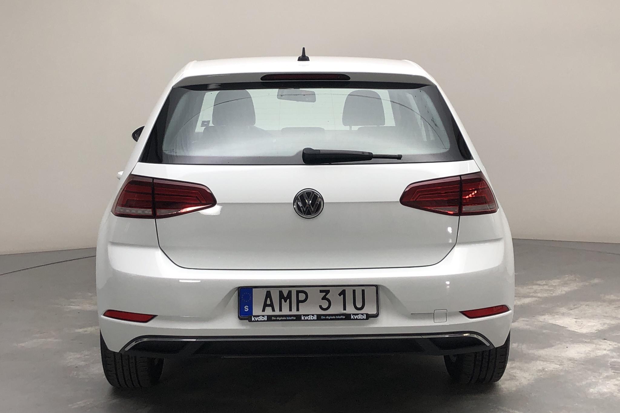VW Golf VII 1.0 TSI Sportscombi (115hk) - 4 506 mil - Manuell - vit - 2019