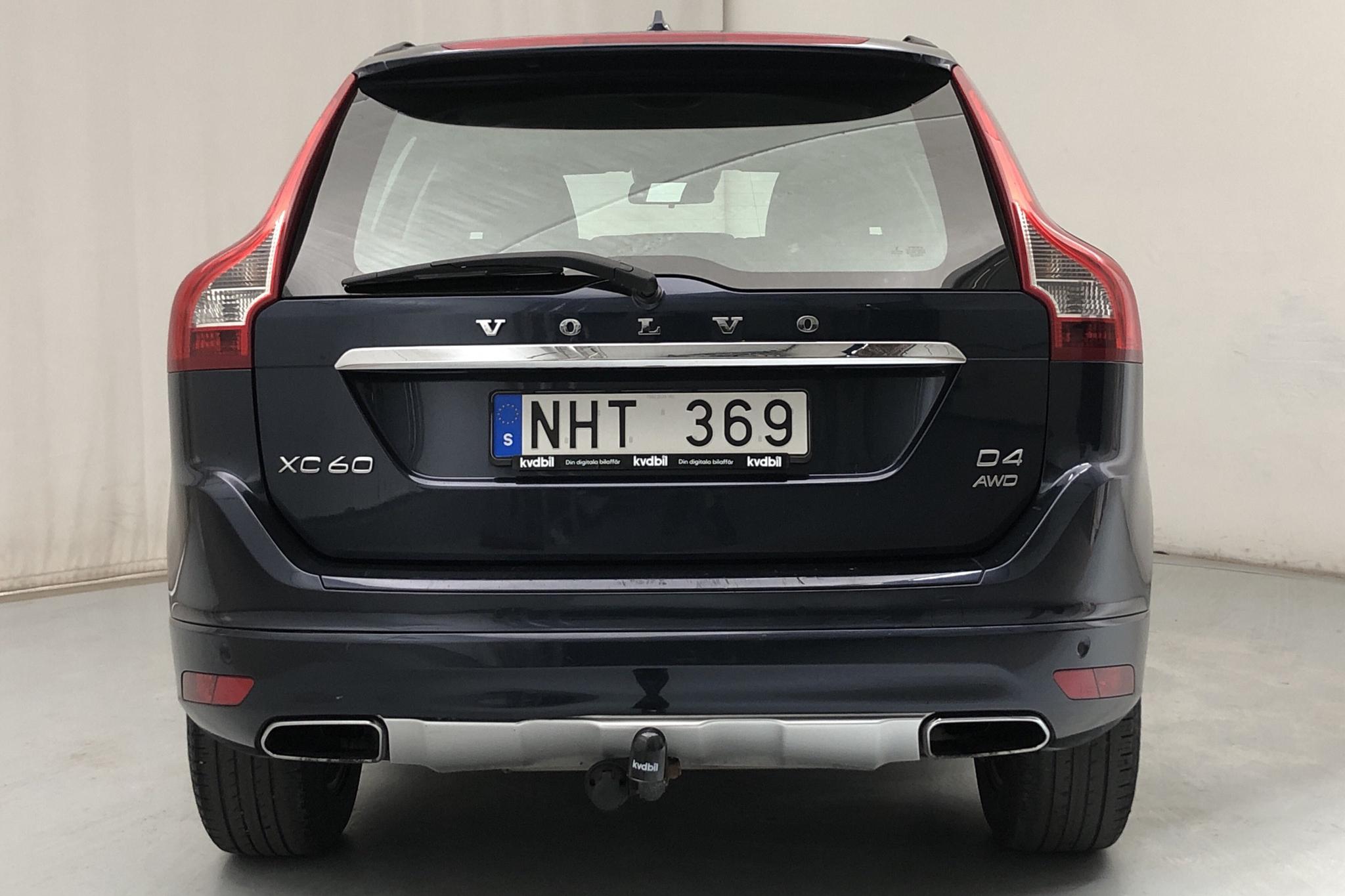 Volvo XC60 D4 AWD (163hk) - 18 914 mil - Automat - blå - 2014