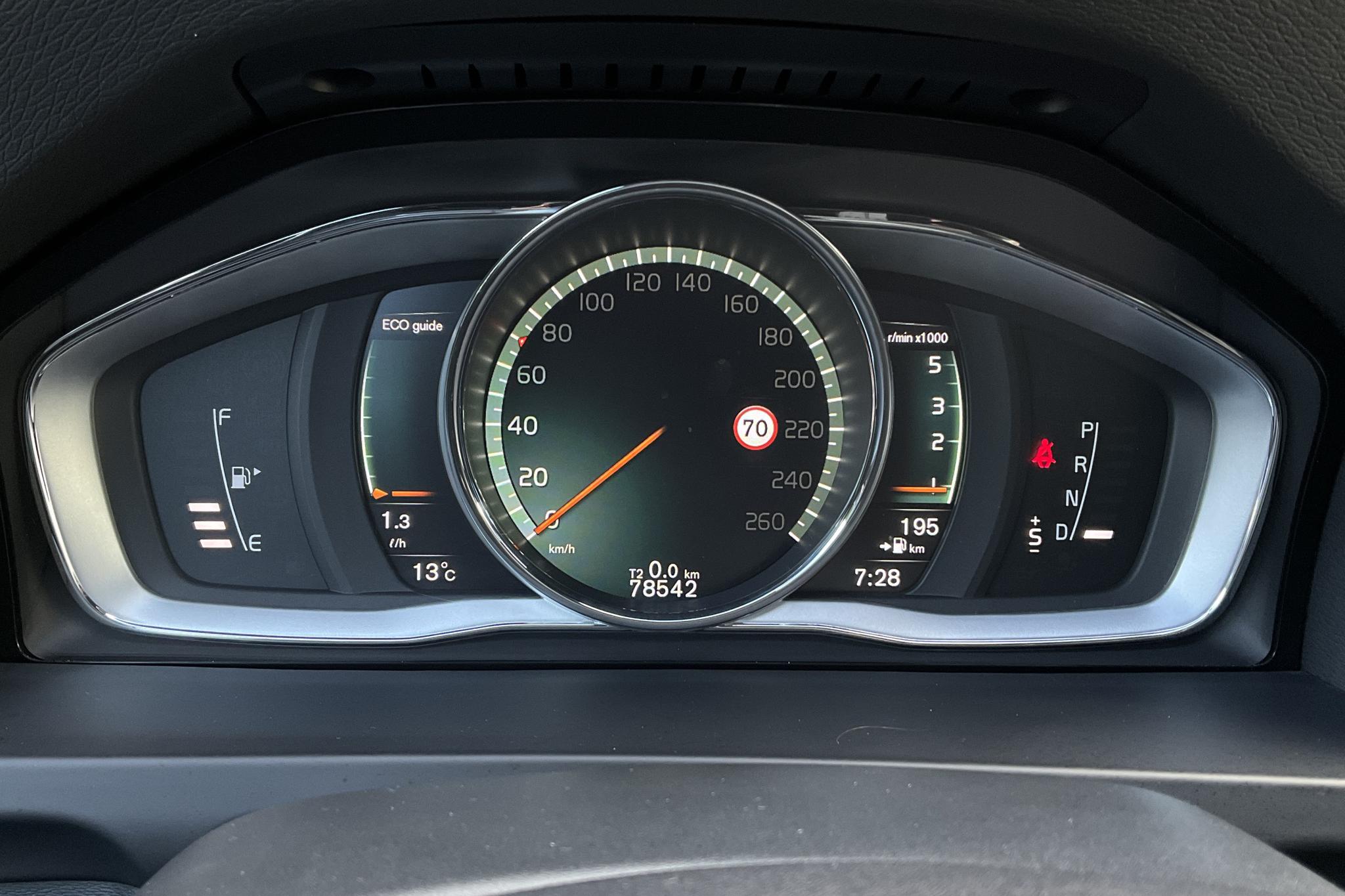 Volvo V60 D4 Cross Country AWD (190hk) - 78 540 km - Automatic - silver - 2018
