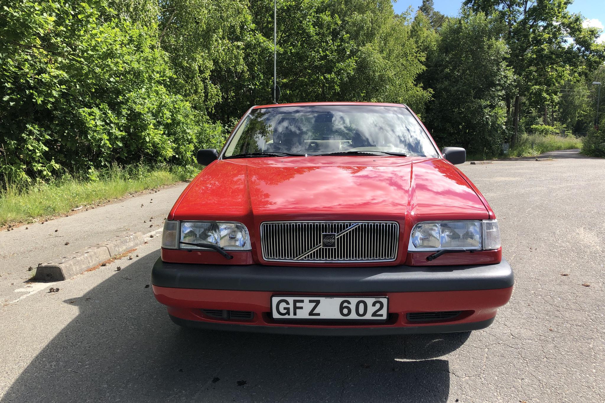 Volvo 850 2.5 (144hk) - 71 500 km - Manual - red - 1997