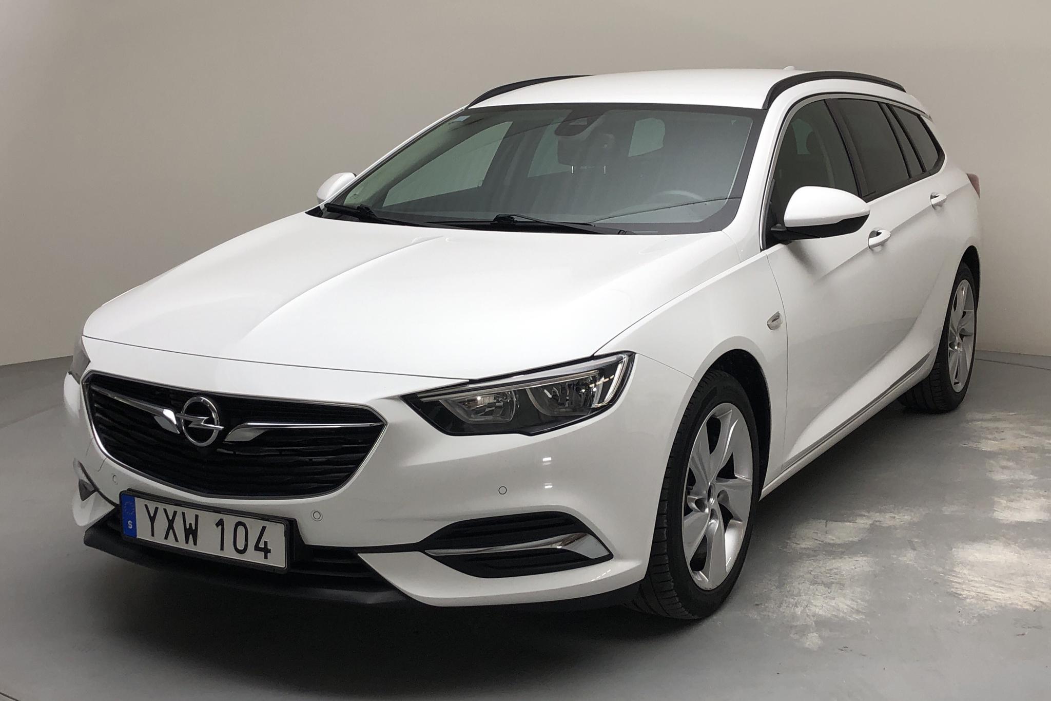 Opel Insignia 1.5 Turbo Sports Tourer (165hk) - 5 496 mil - Automat - vit - 2018