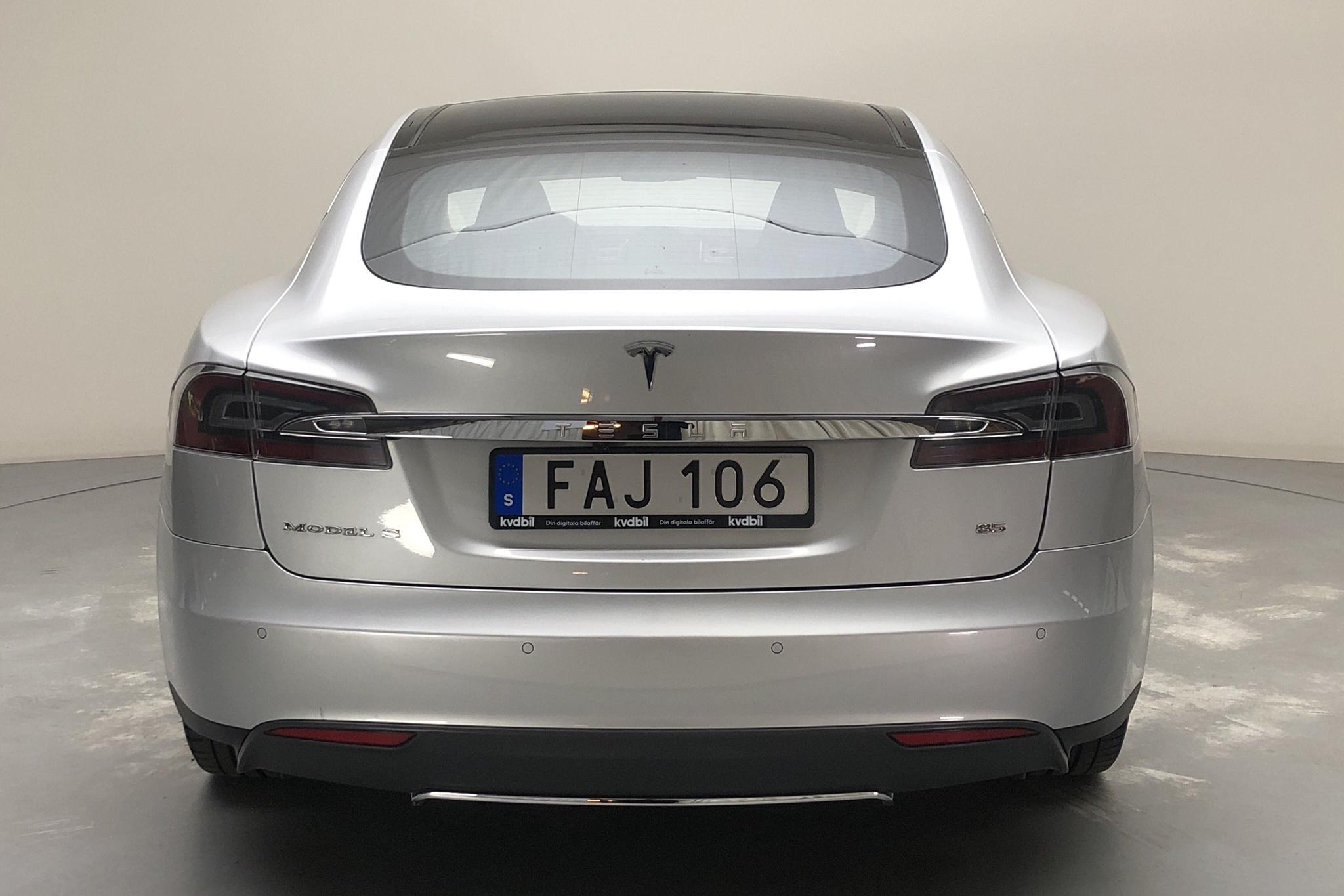 Tesla Model S 85 (367hk) - 14 923 mil - Automat - grå - 2014