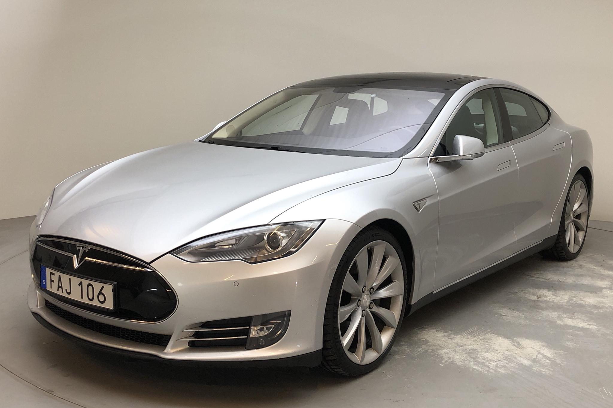 Tesla Model S 85 (367hk) - 149 230 km - Automatic - gray - 2014