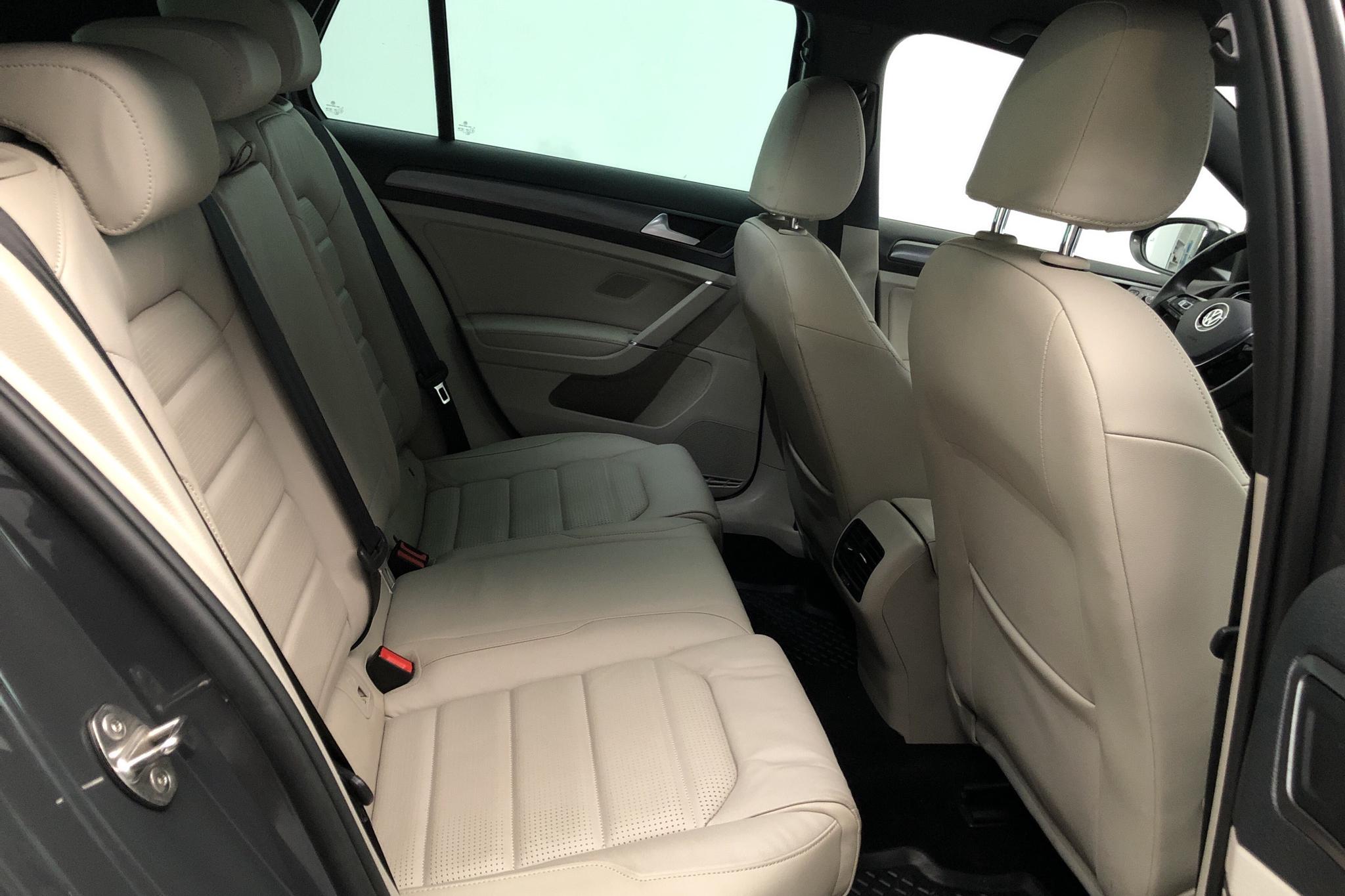 VW e-Golf VII 5dr (136hk) - 9 053 mil - Automat - Dark Grey - 2019