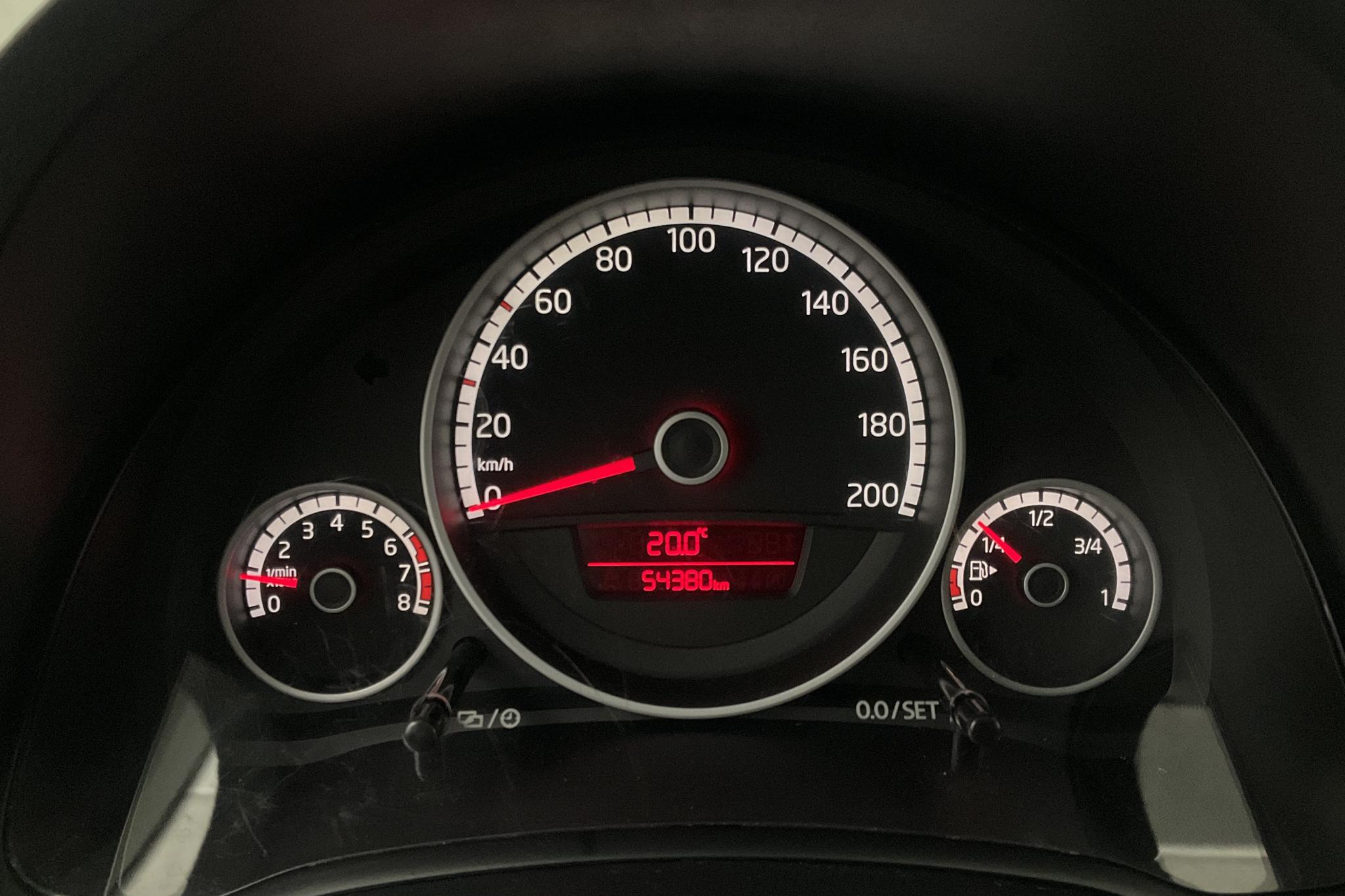 VW up! 1.0 5dr (75hk) - 5 439 mil - Manuell - röd - 2013