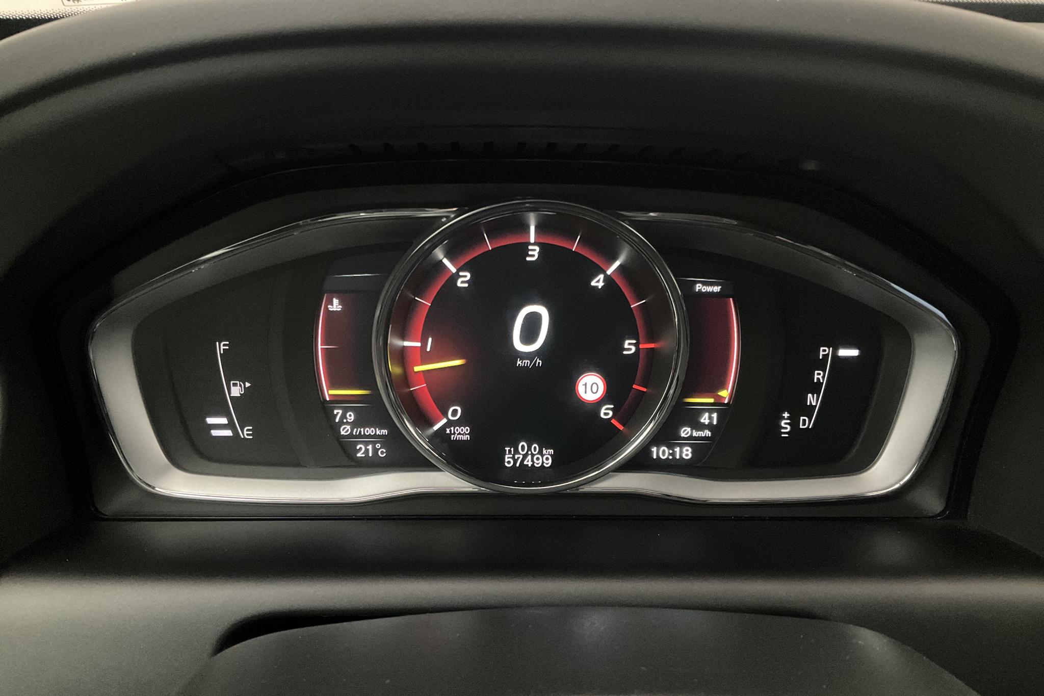 Volvo XC60 D4 AWD (190hk) - 5 750 mil - Automat - röd - 2017