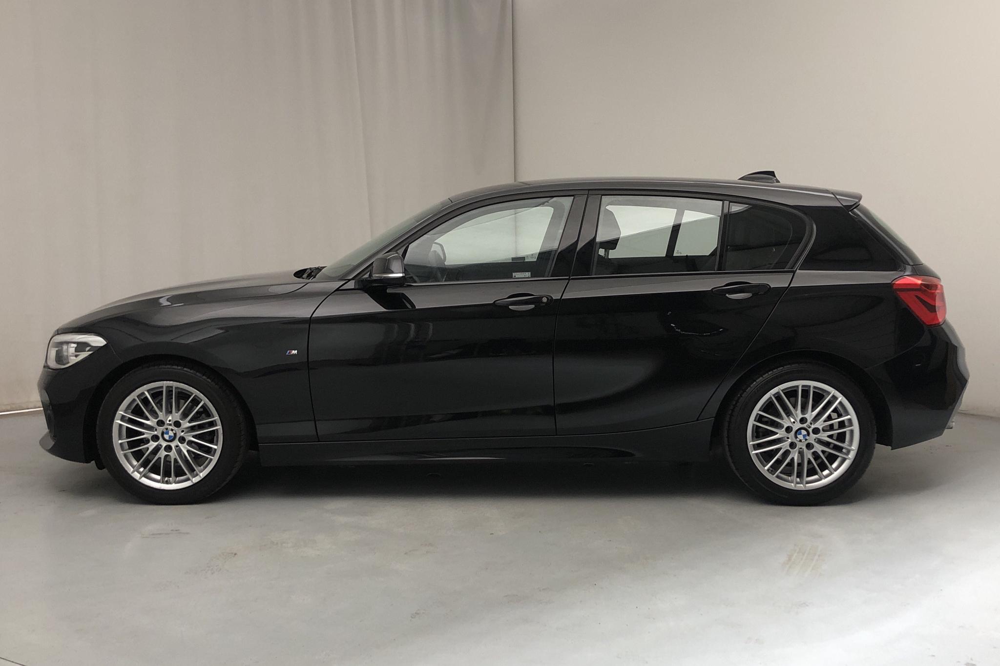 BMW 118i 5dr, F20 (136hk) - 2 194 mil - Automat - svart - 2019