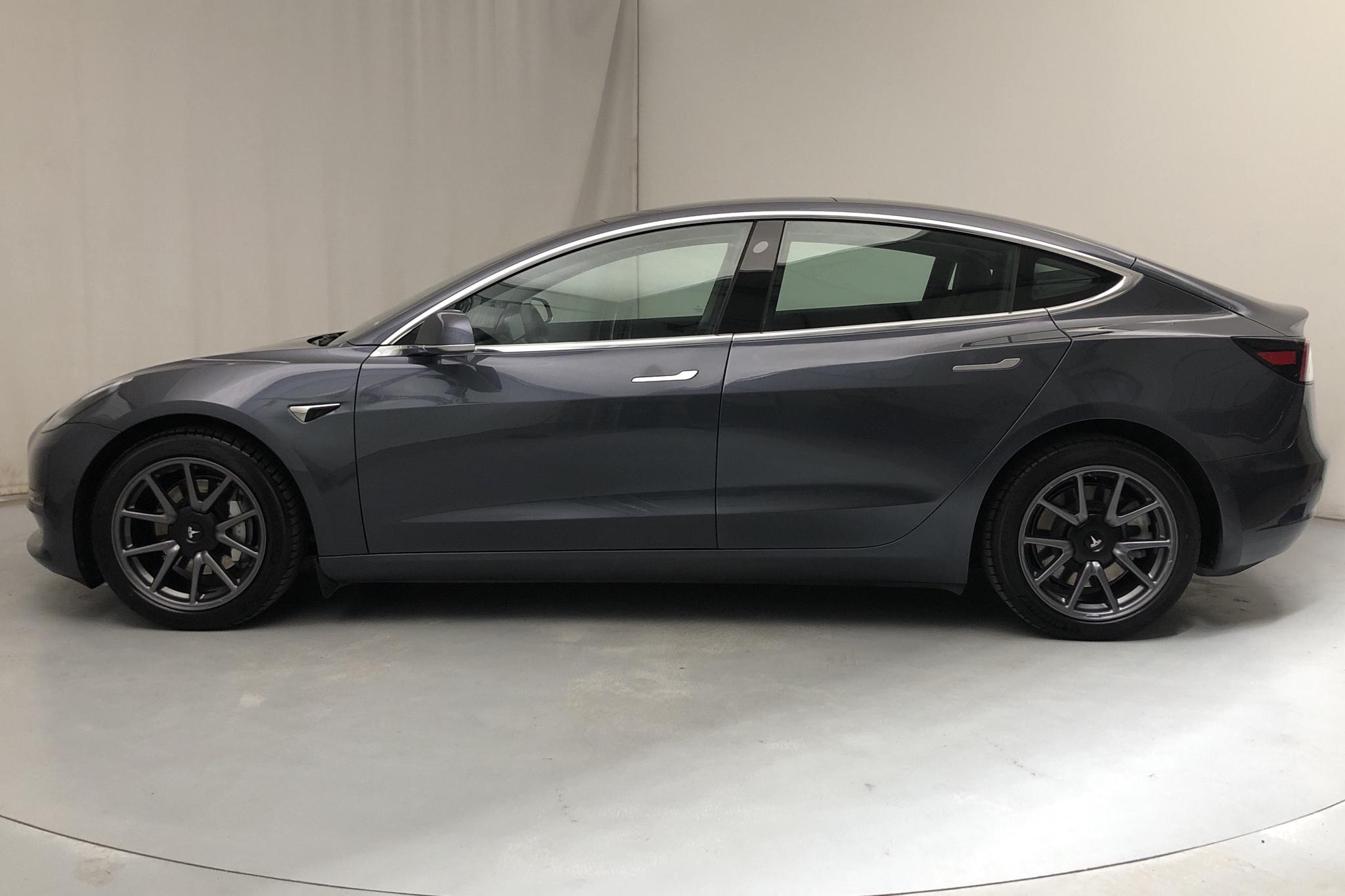 Tesla Model 3 Long Range Dual Motor AWD - 29 330 km - Automatic - gray - 2020