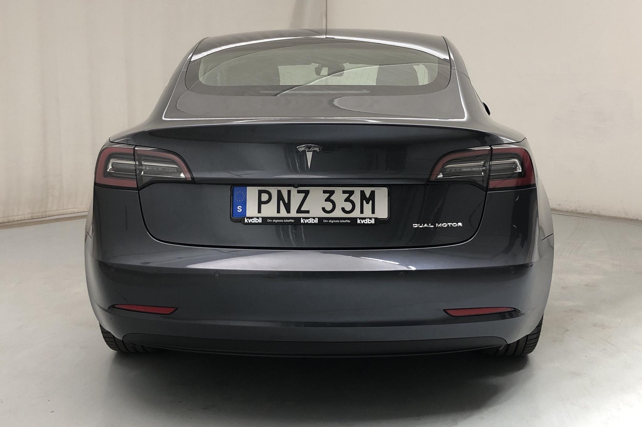 Tesla Model 3 Long Range Dual Motor AWD - 2 933 mil - Automat - grå - 2020