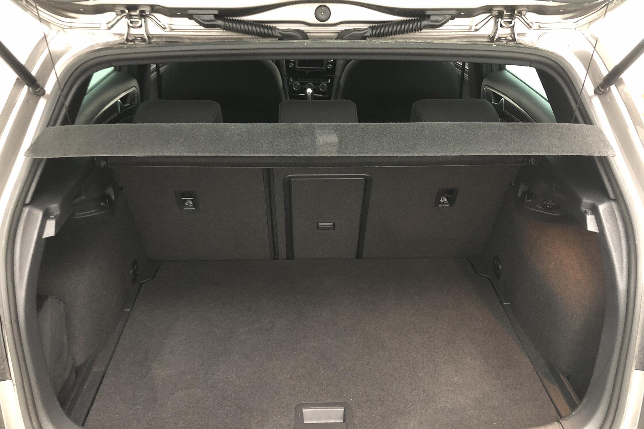 VW Golf VII 1.4 TSI 5dr (150hk) - 8 246 mil - Automat - grå - 2017