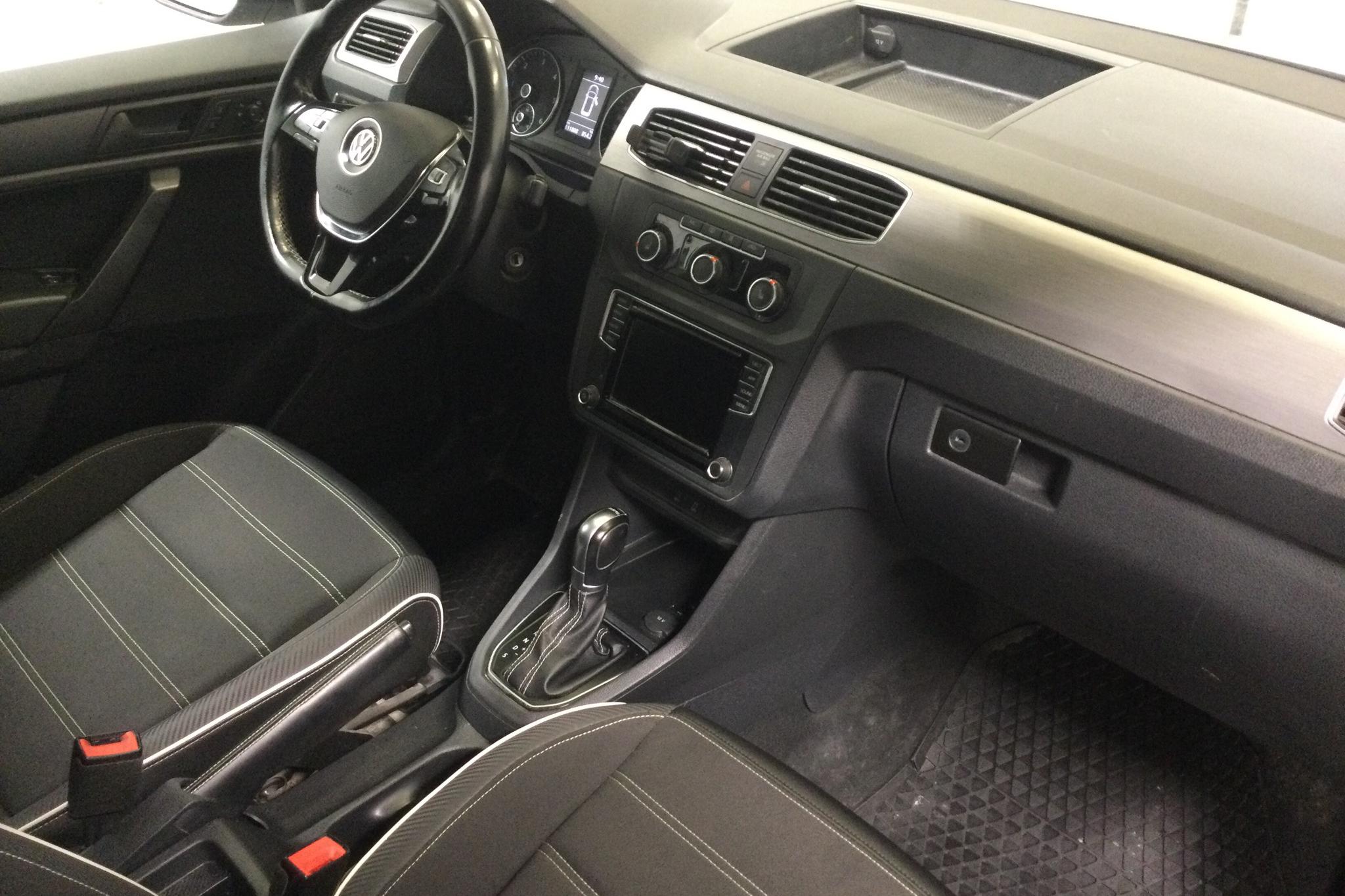VW Caddy 2.0 TDI Skåp 4MOTION (150hk) - 111 810 km - Automatic - 2018