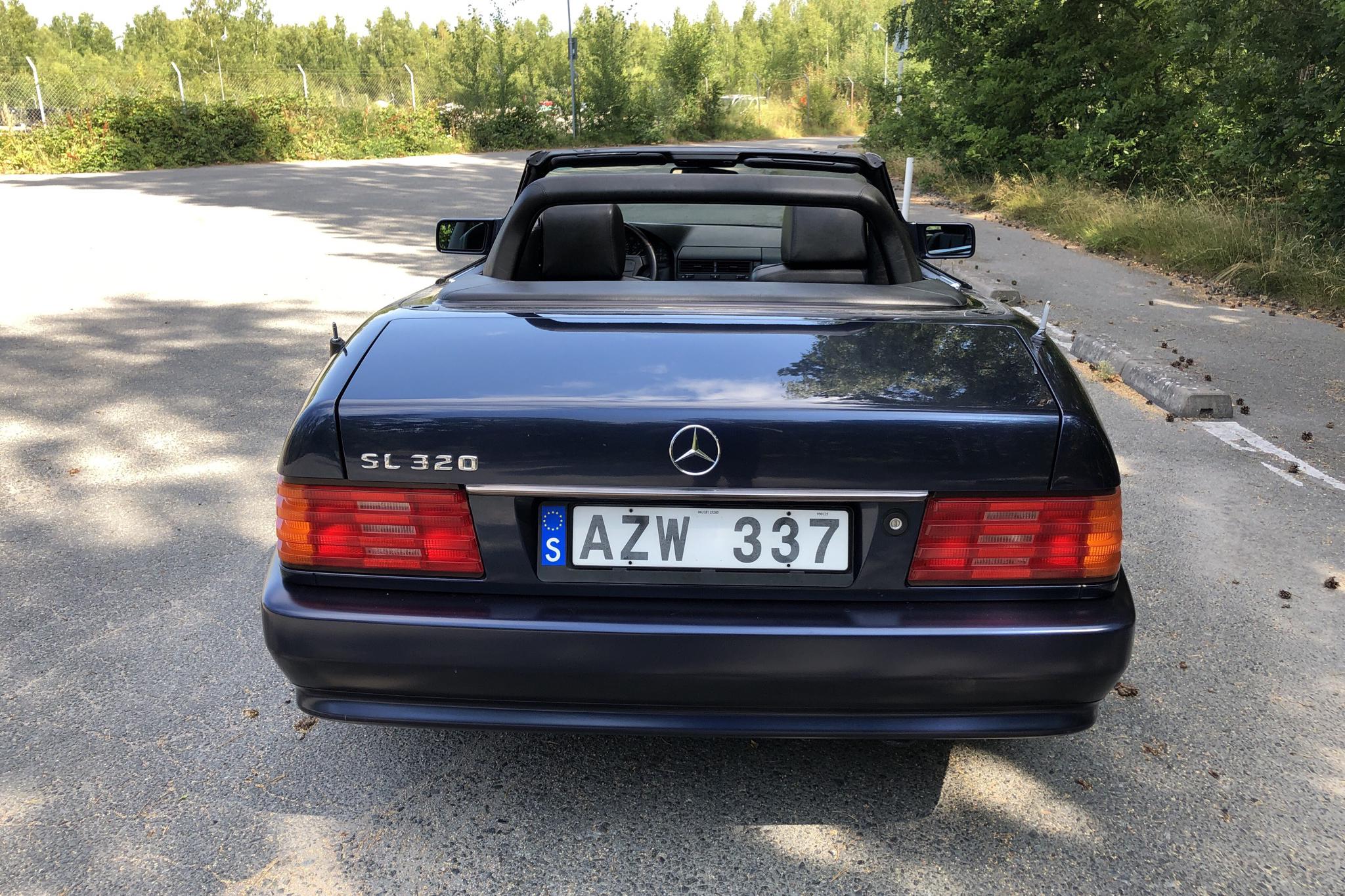Mercedes SL 320 R129 (231hk) - 21 638 mil - Automat - Dark Blue - 1995