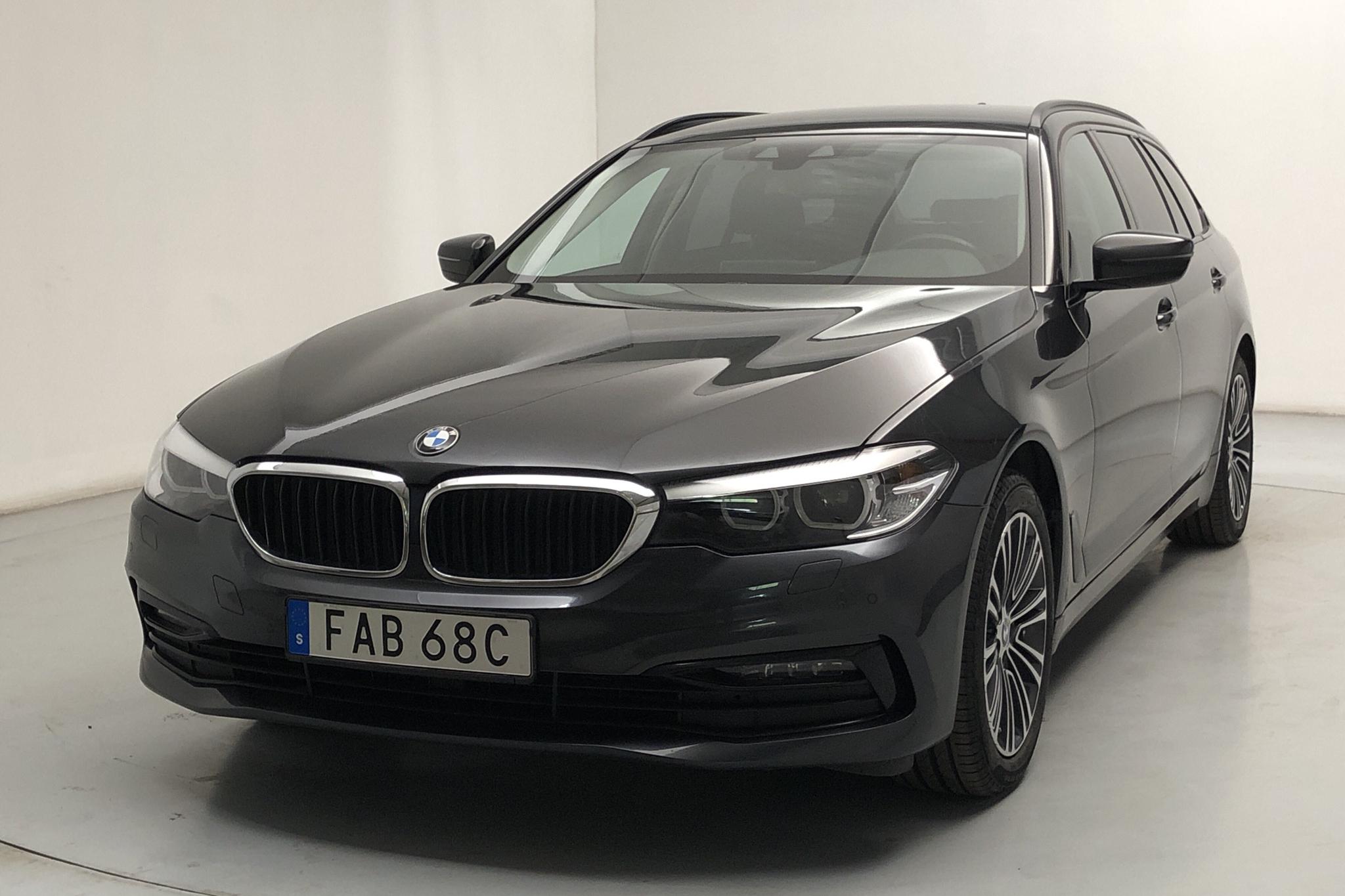 BMW 520d xDrive Touring, G31 (190hk) - 102 460 km - Automatic - gray - 2019