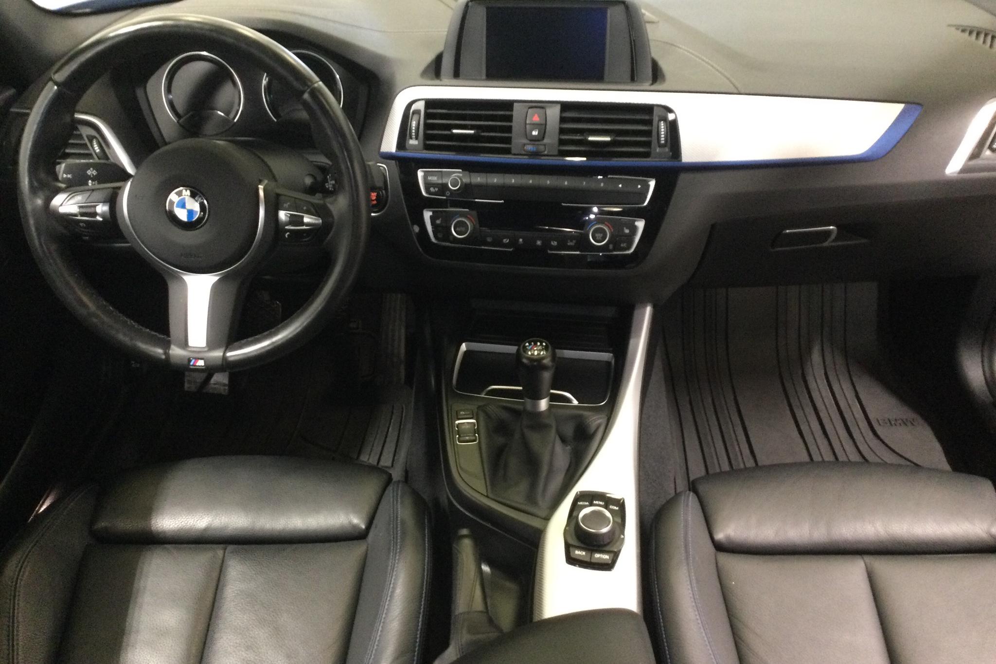 BMW 118d xDrive 5dr, F20 (150hk) - 3 294 mil - Manuell - blå - 2019